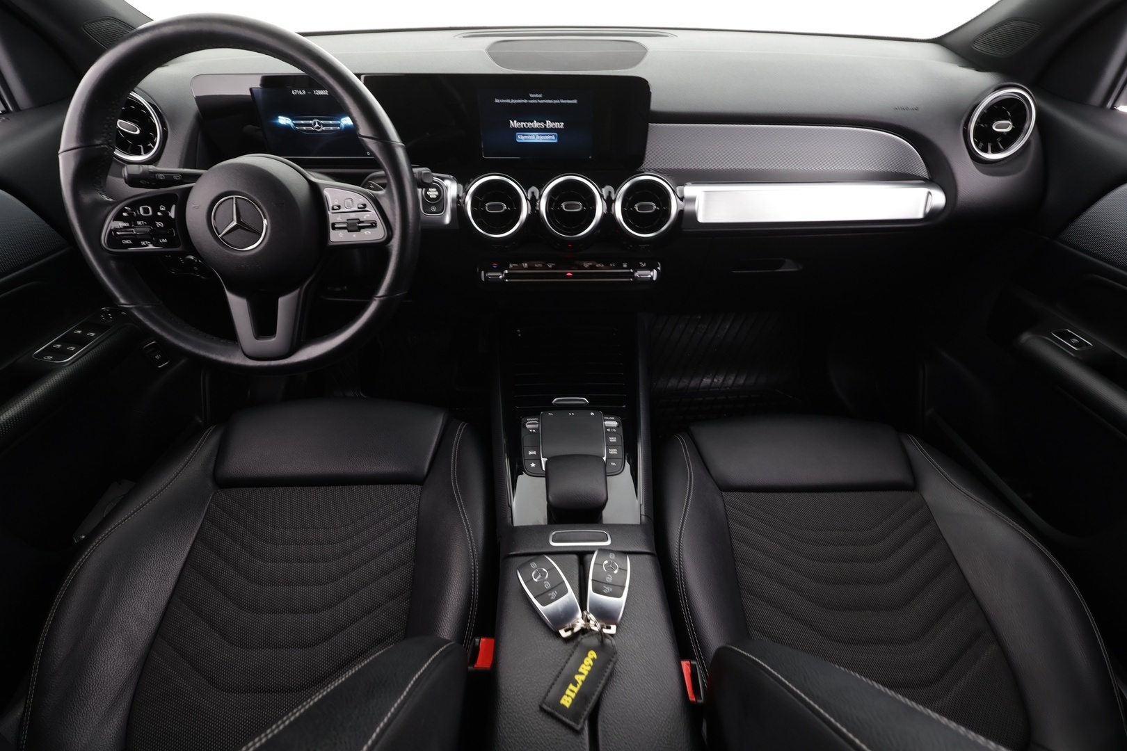 MERCEDES-BENZ GLB 2022