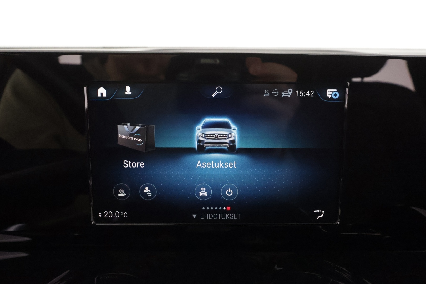 MERCEDES-BENZ GLB 2022