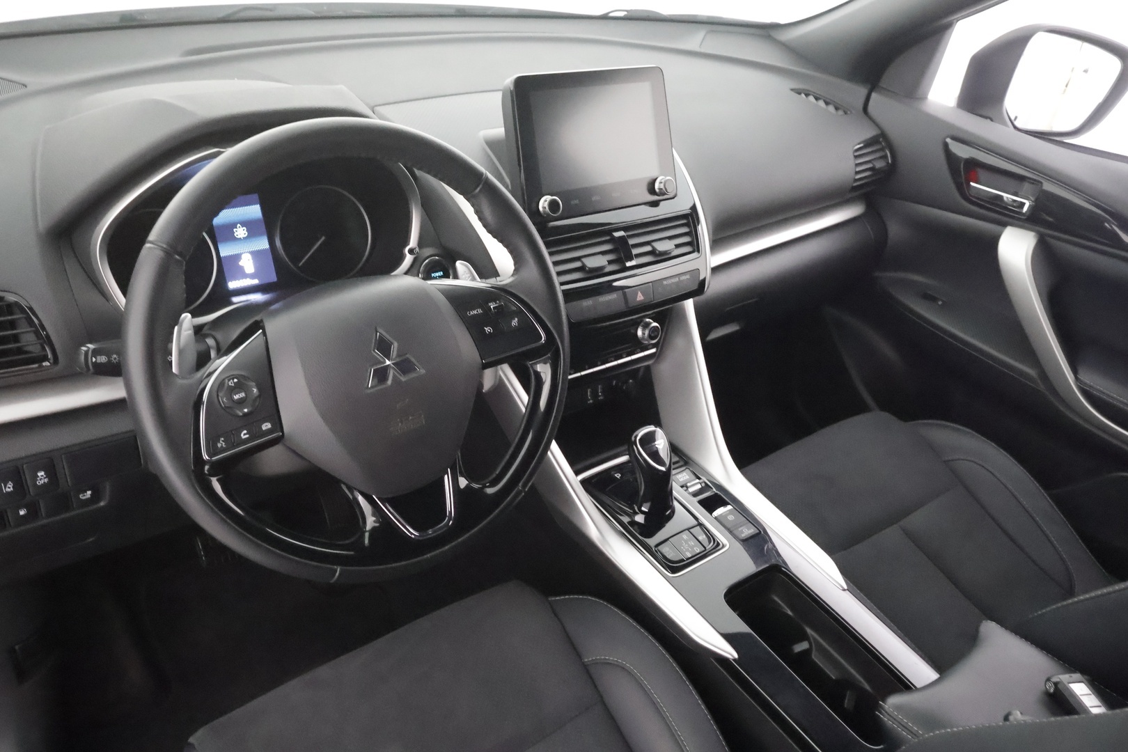 MITSUBISHI Eclipse Cross 2023