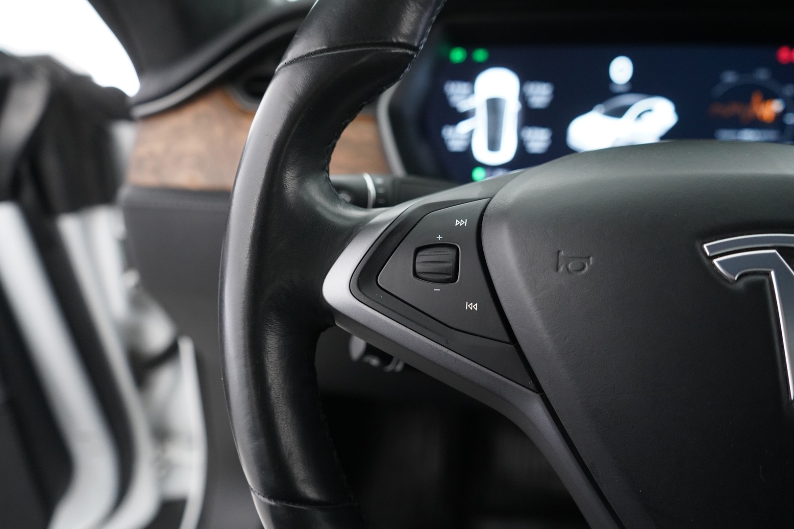 TESLA Model S 2020