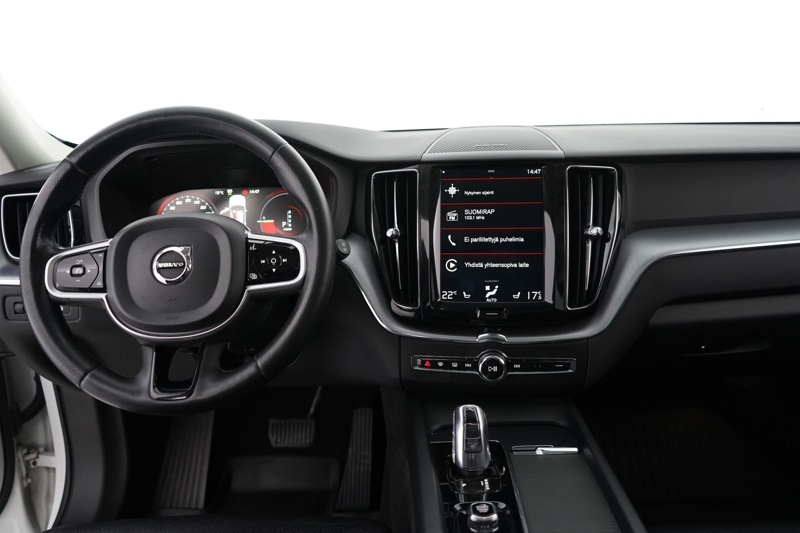 VOLVO XC60 2019