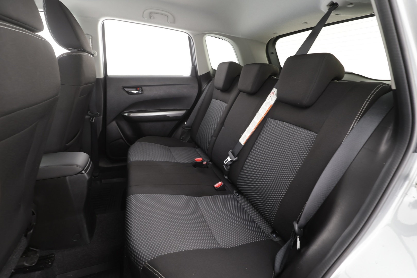 SUZUKI Vitara 2024
