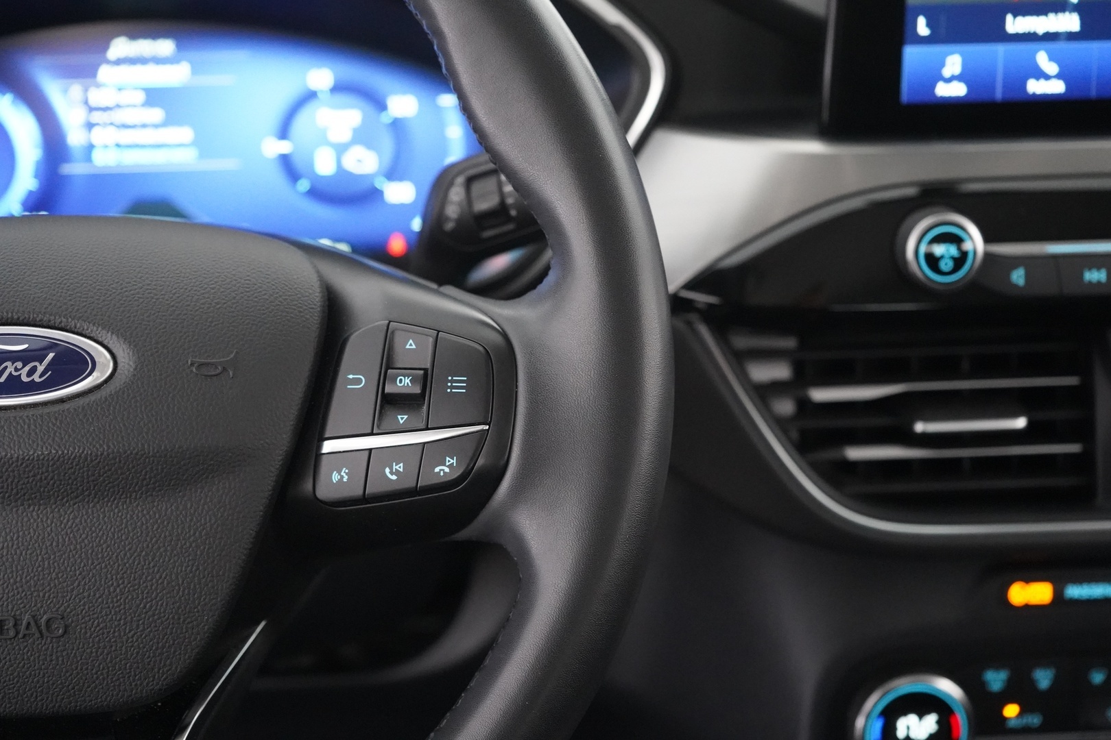 FORD Kuga 2022