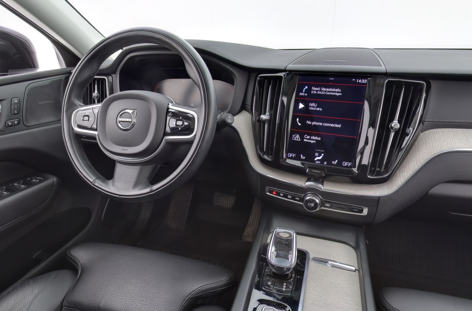 VOLVO XC60 2021