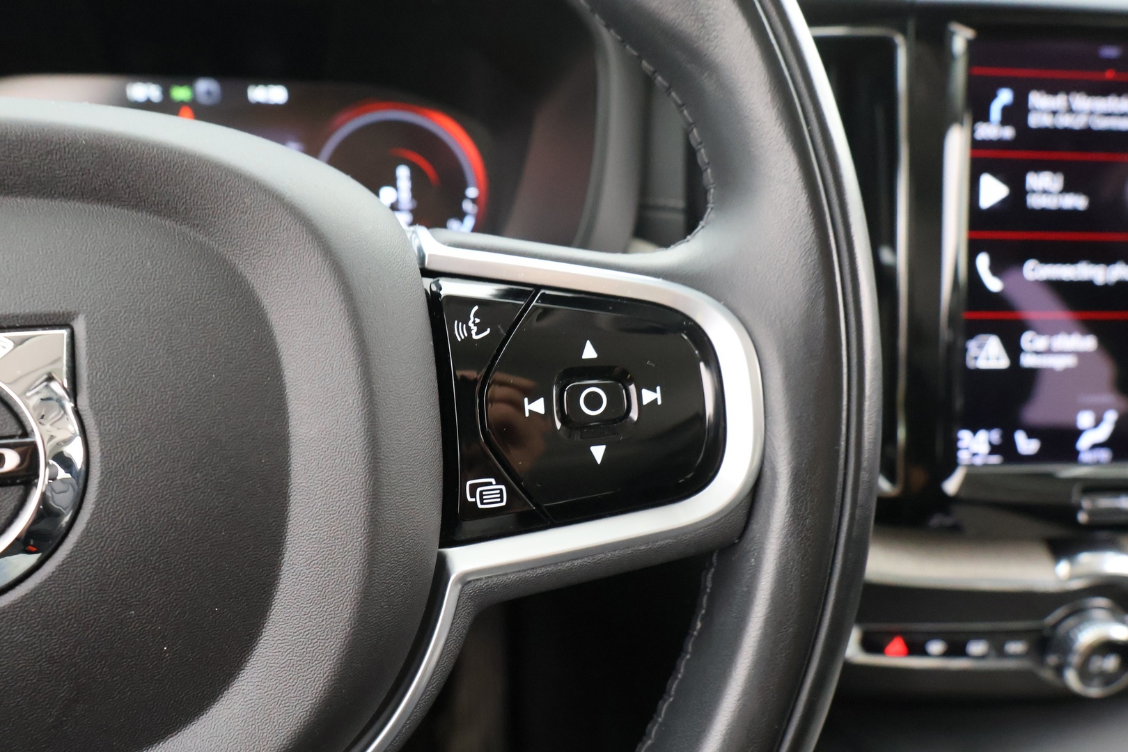 VOLVO XC60 2021