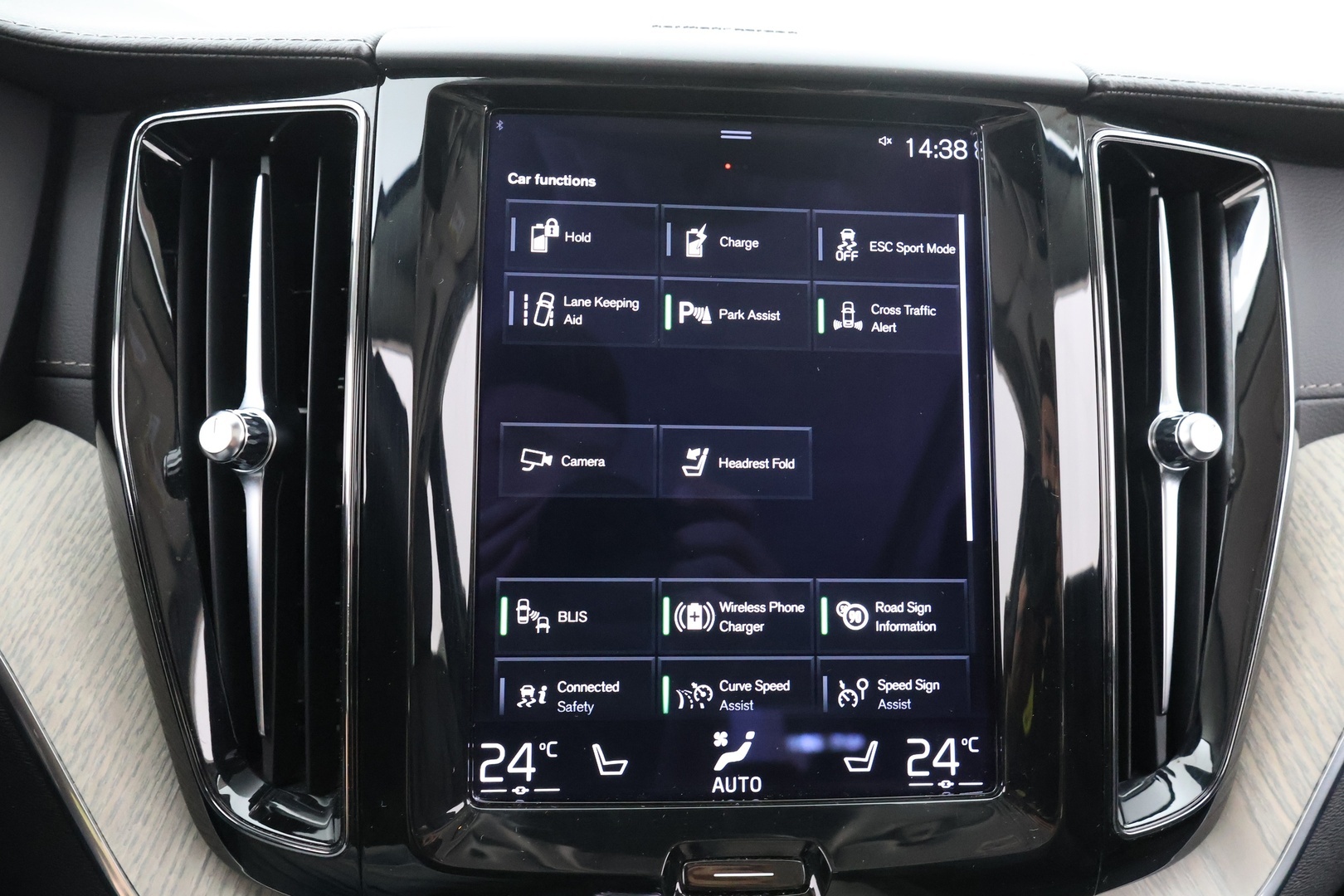 VOLVO XC60 2021