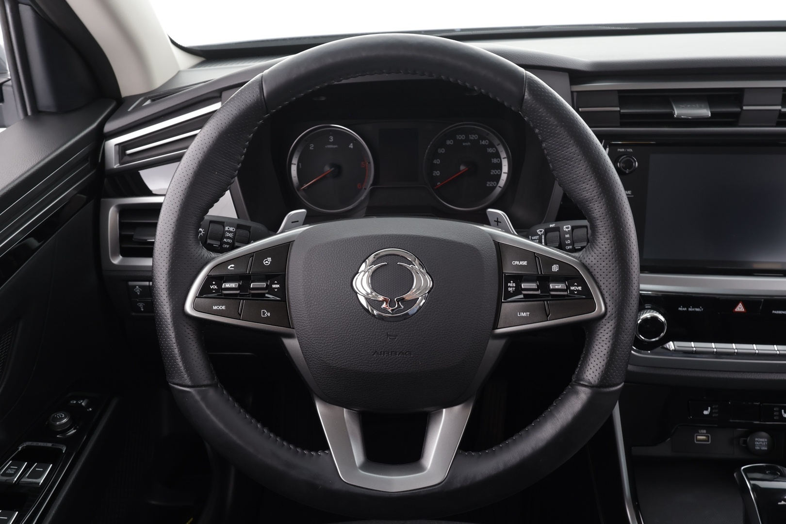 SSANGYONG Korando 2020