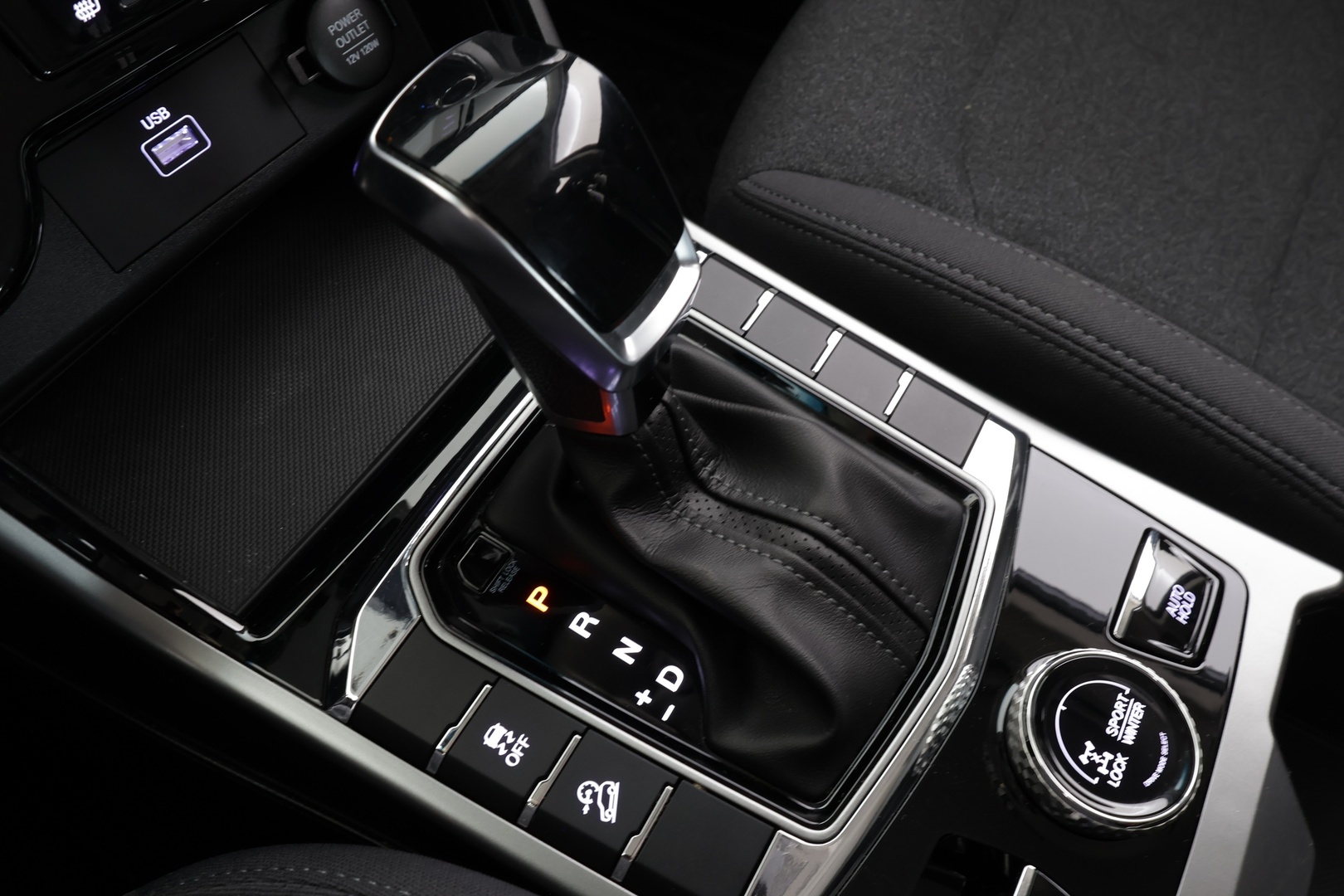 SSANGYONG Korando 2020