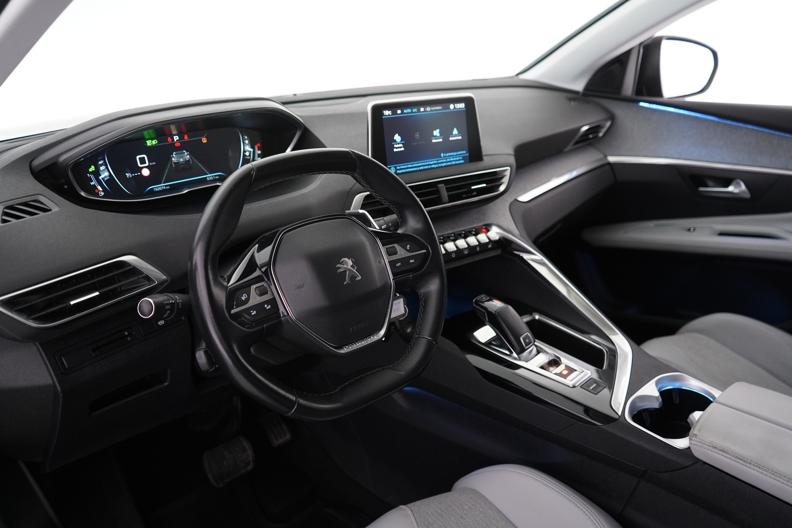 PEUGEOT 3008 2017