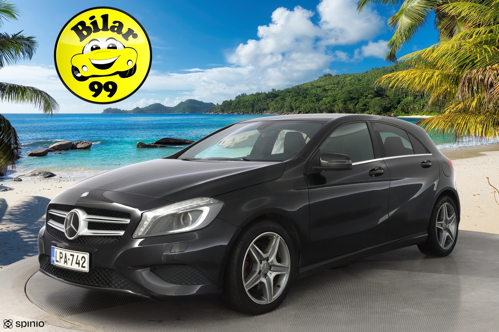 MERCEDES-BENZ A 2014