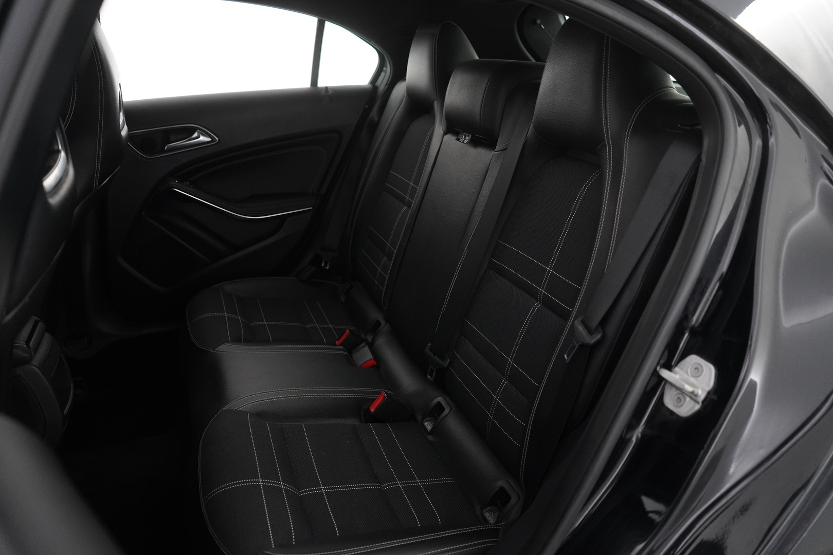 MERCEDES-BENZ A 2014