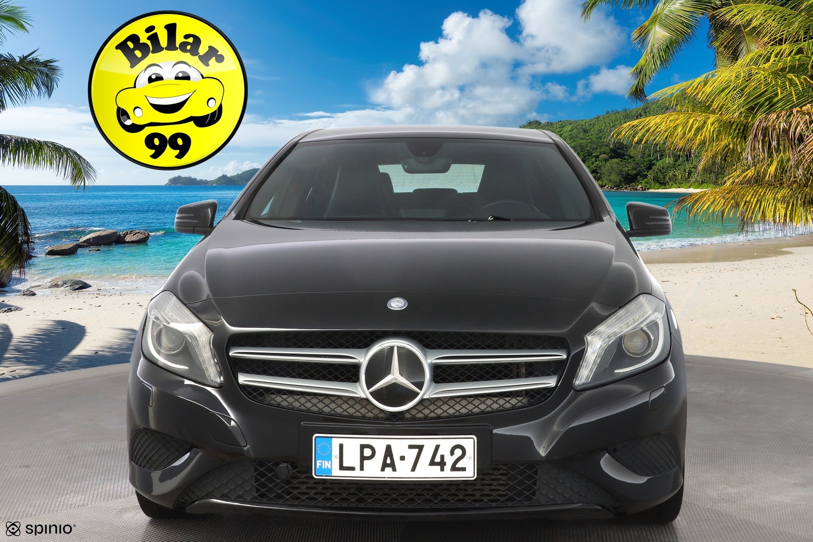 MERCEDES-BENZ A 2014