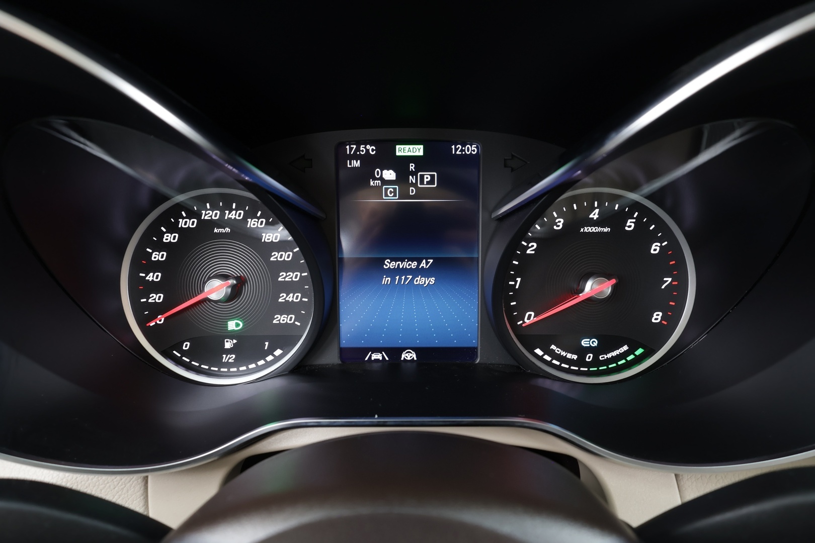 MERCEDES-BENZ GLC 2021