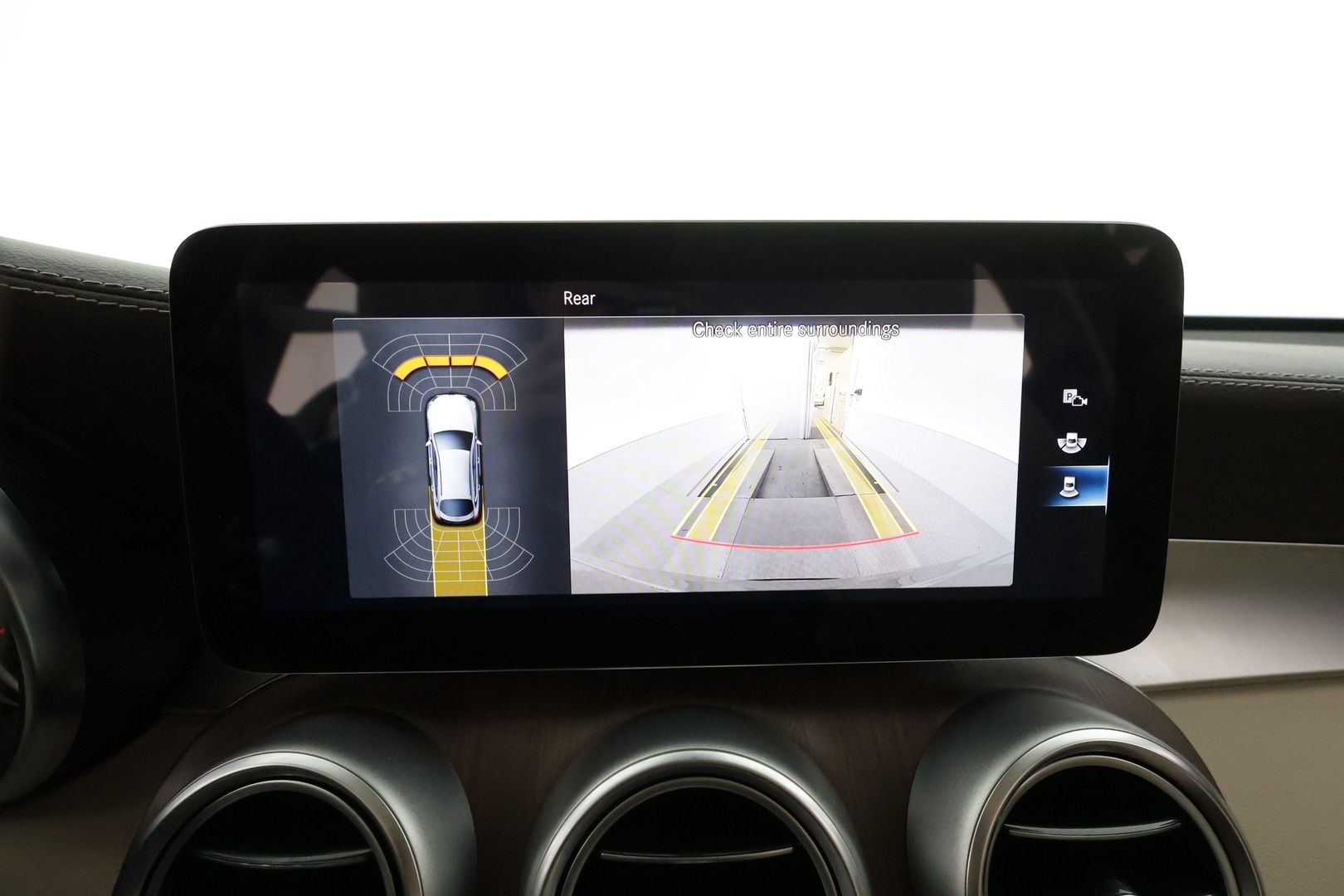 MERCEDES-BENZ GLC 2021