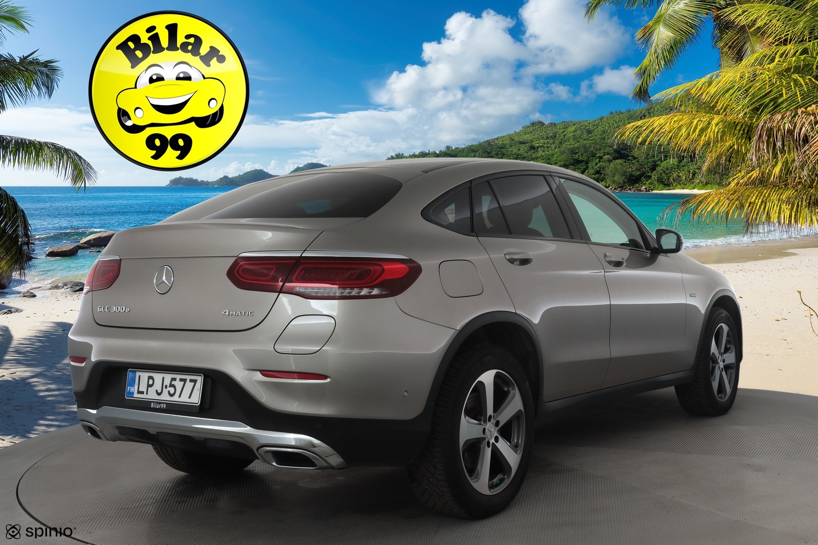 MERCEDES-BENZ GLC 2021