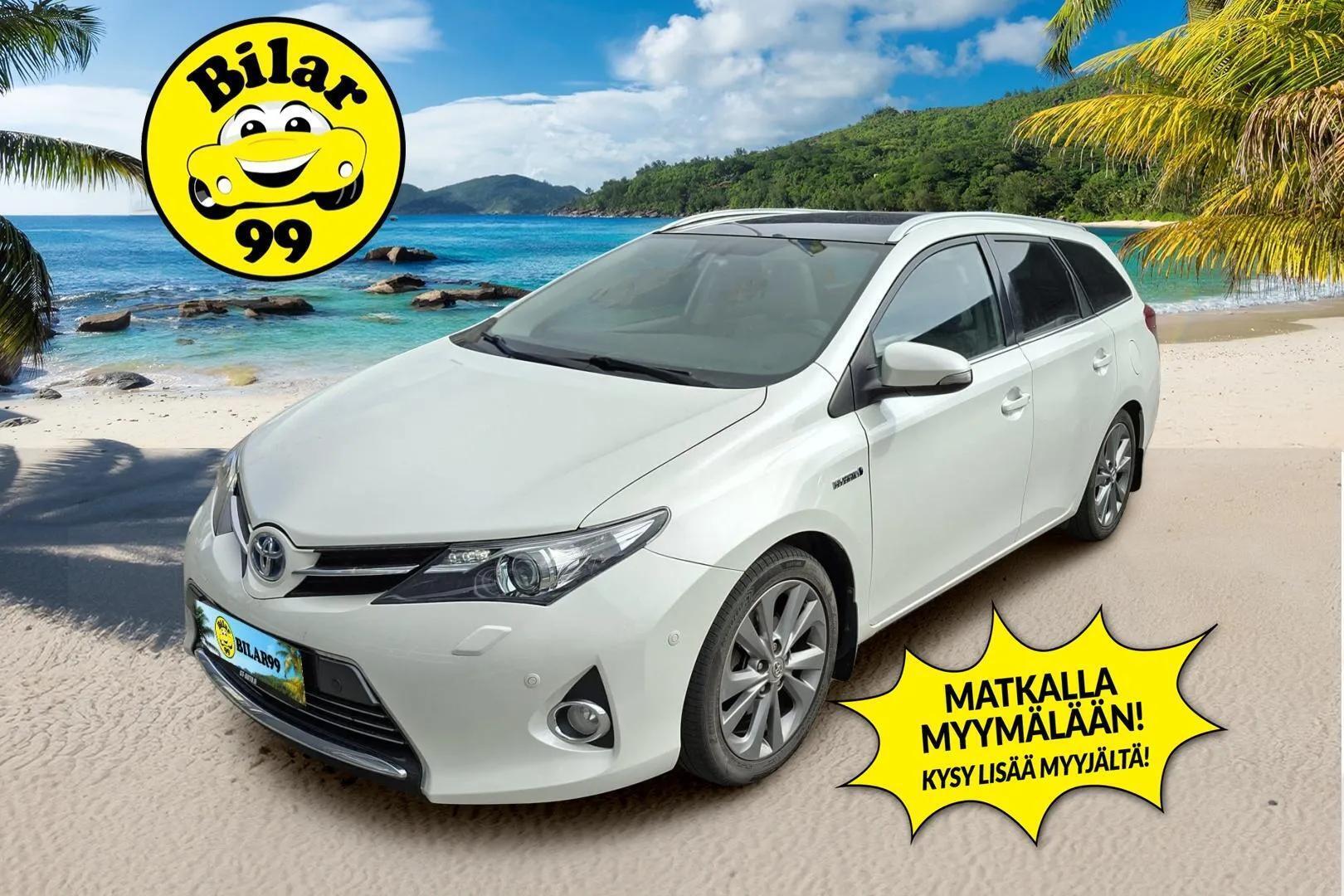 TOYOTA Auris 2014