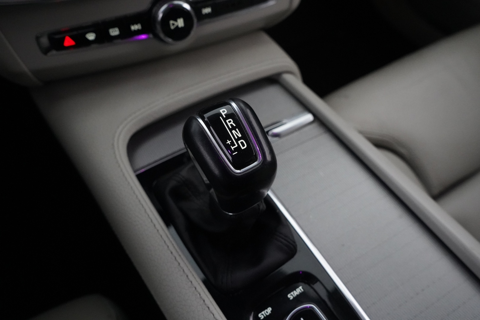 VOLVO V90 2017