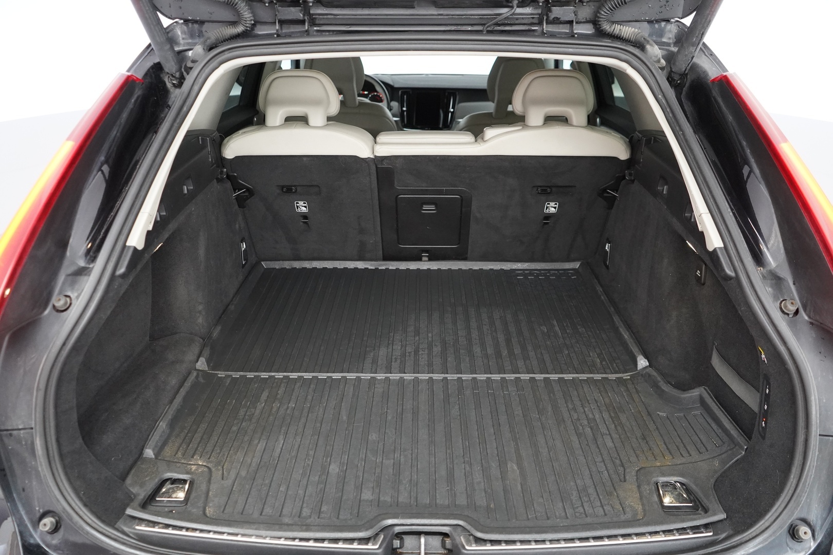 VOLVO V90 2017