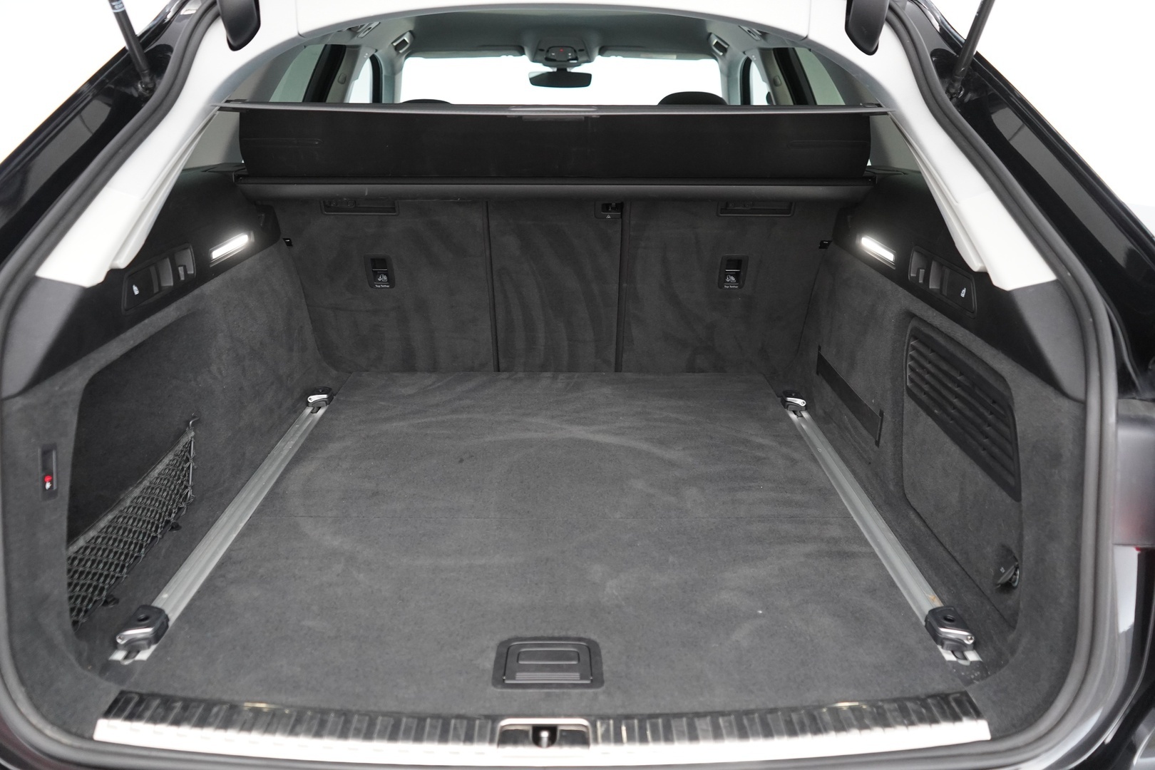 AUDI A6 2022