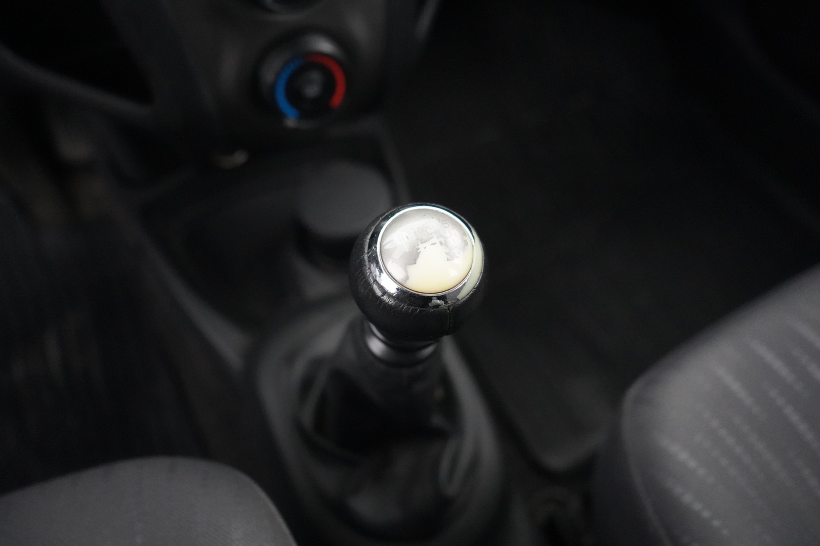 TOYOTA Yaris 2009