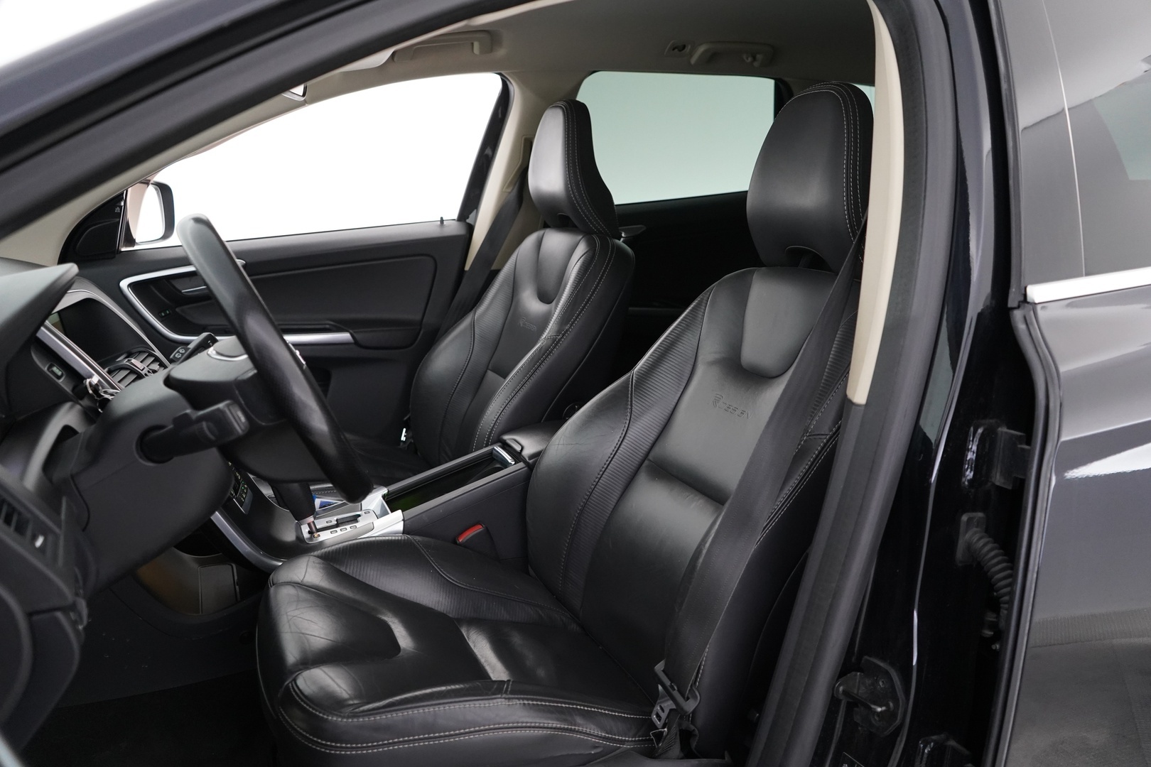 VOLVO XC60 2012