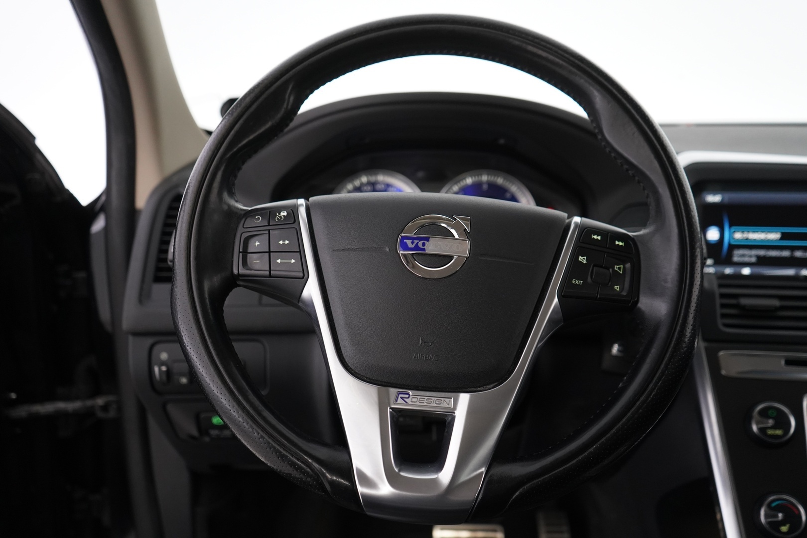 VOLVO XC60 2012