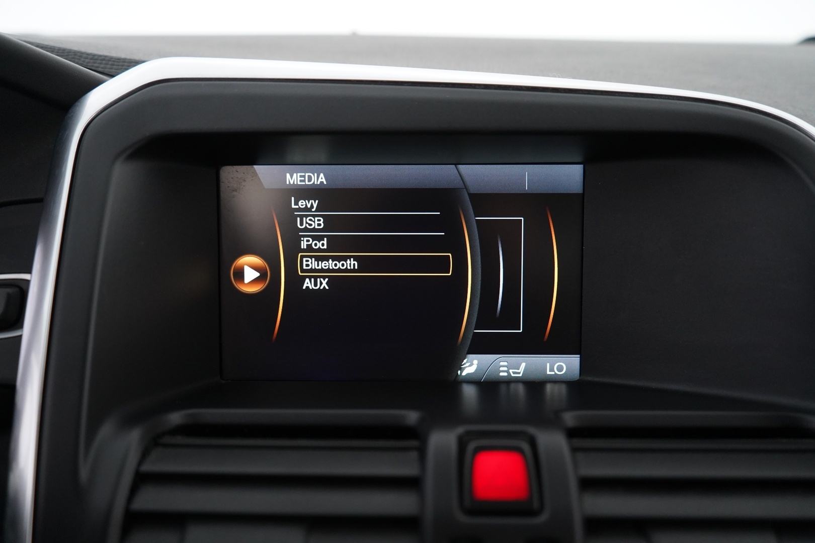 VOLVO XC60 2012