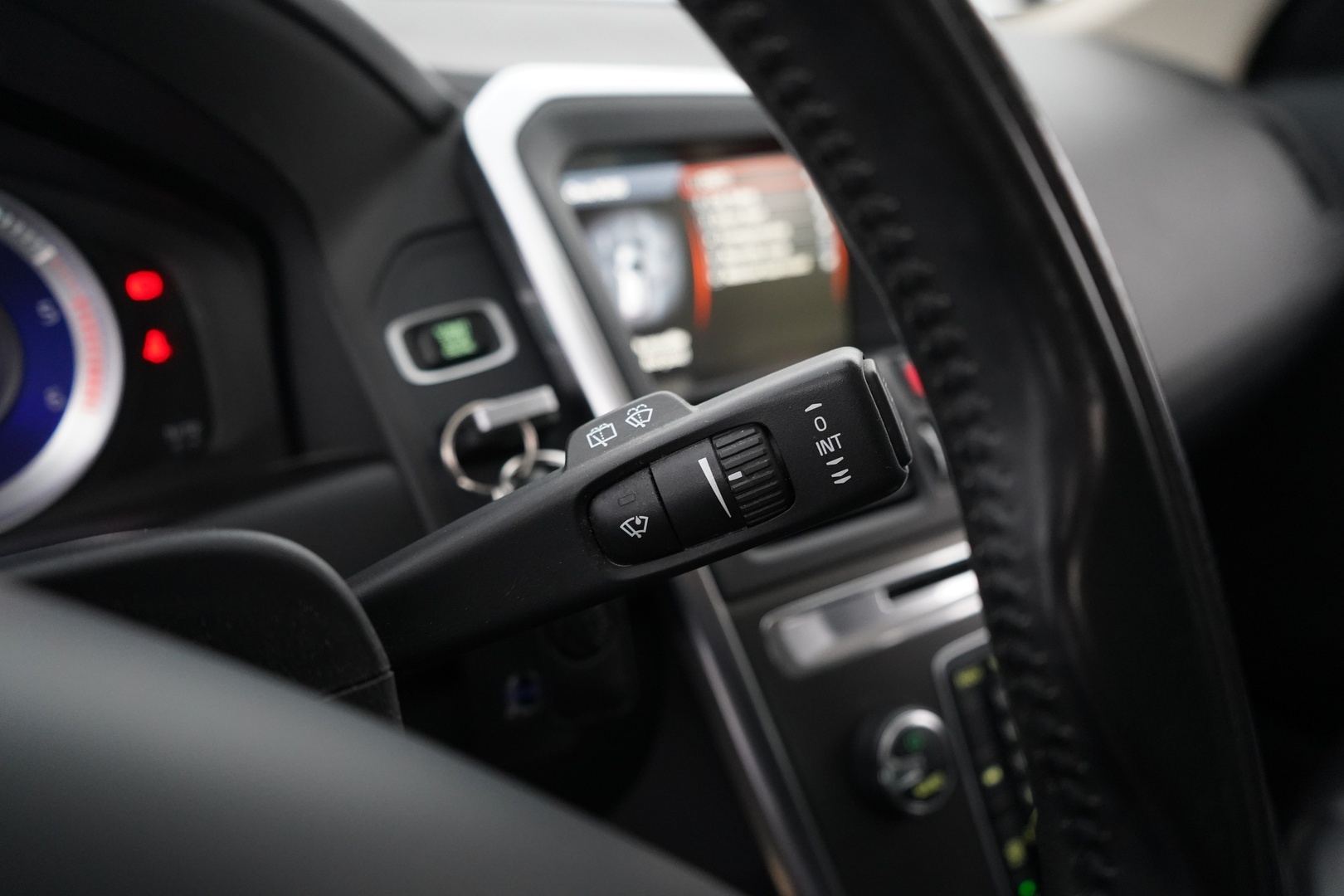 VOLVO XC60 2012