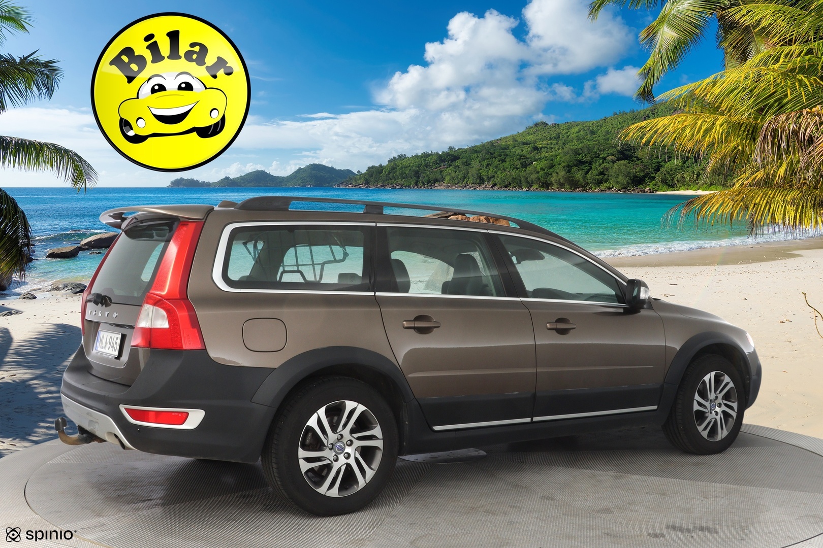 VOLVO XC70 2012