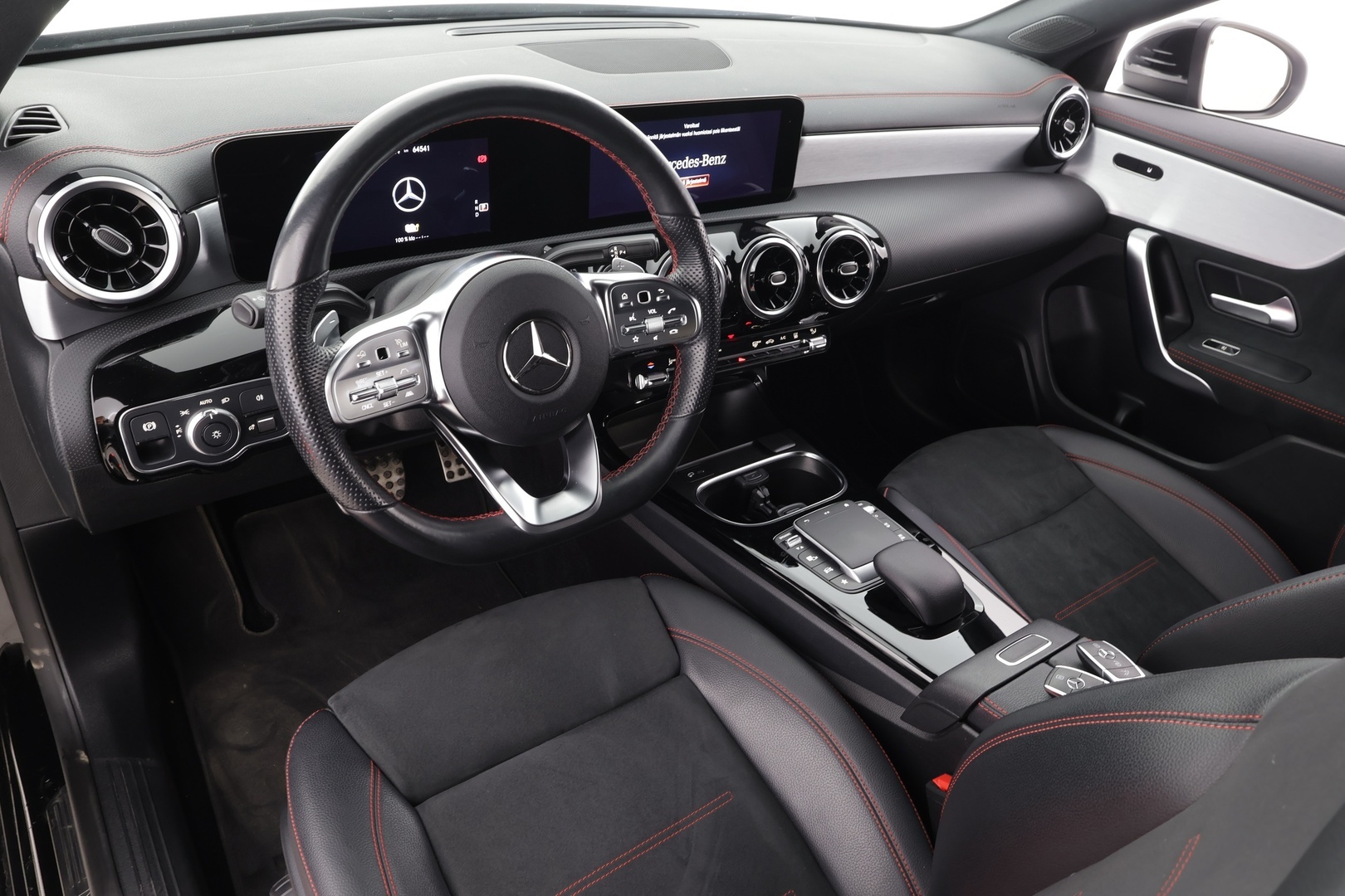 MERCEDES-BENZ CLA 2022