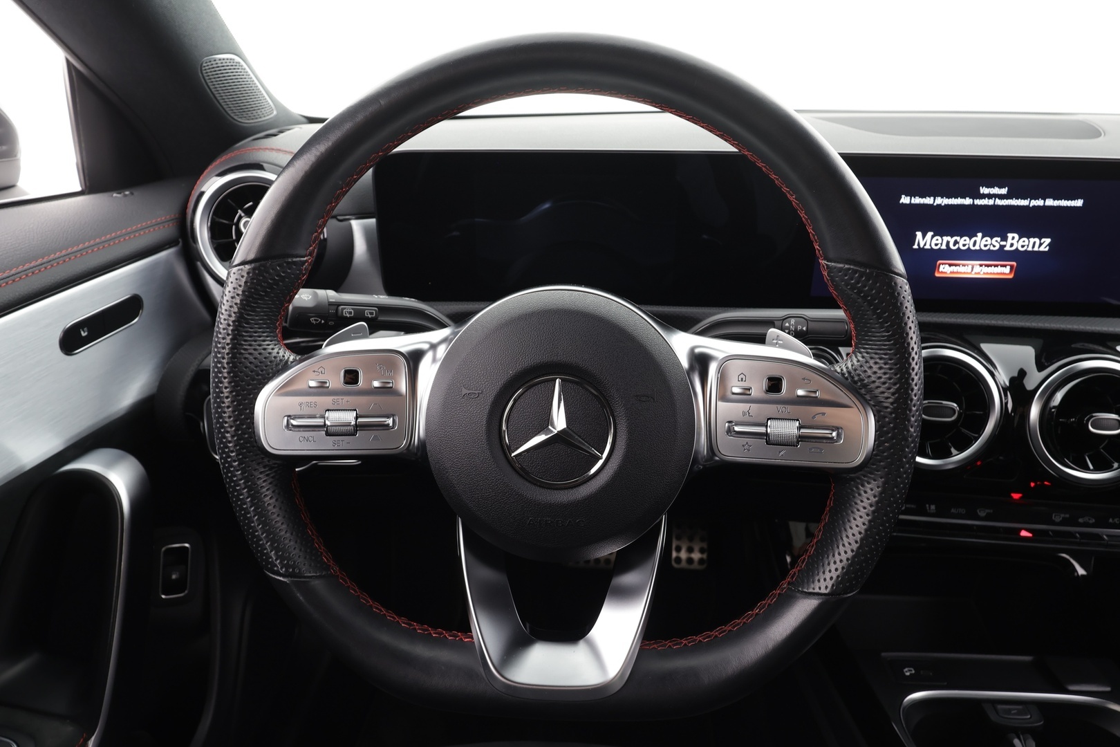 MERCEDES-BENZ CLA 2022