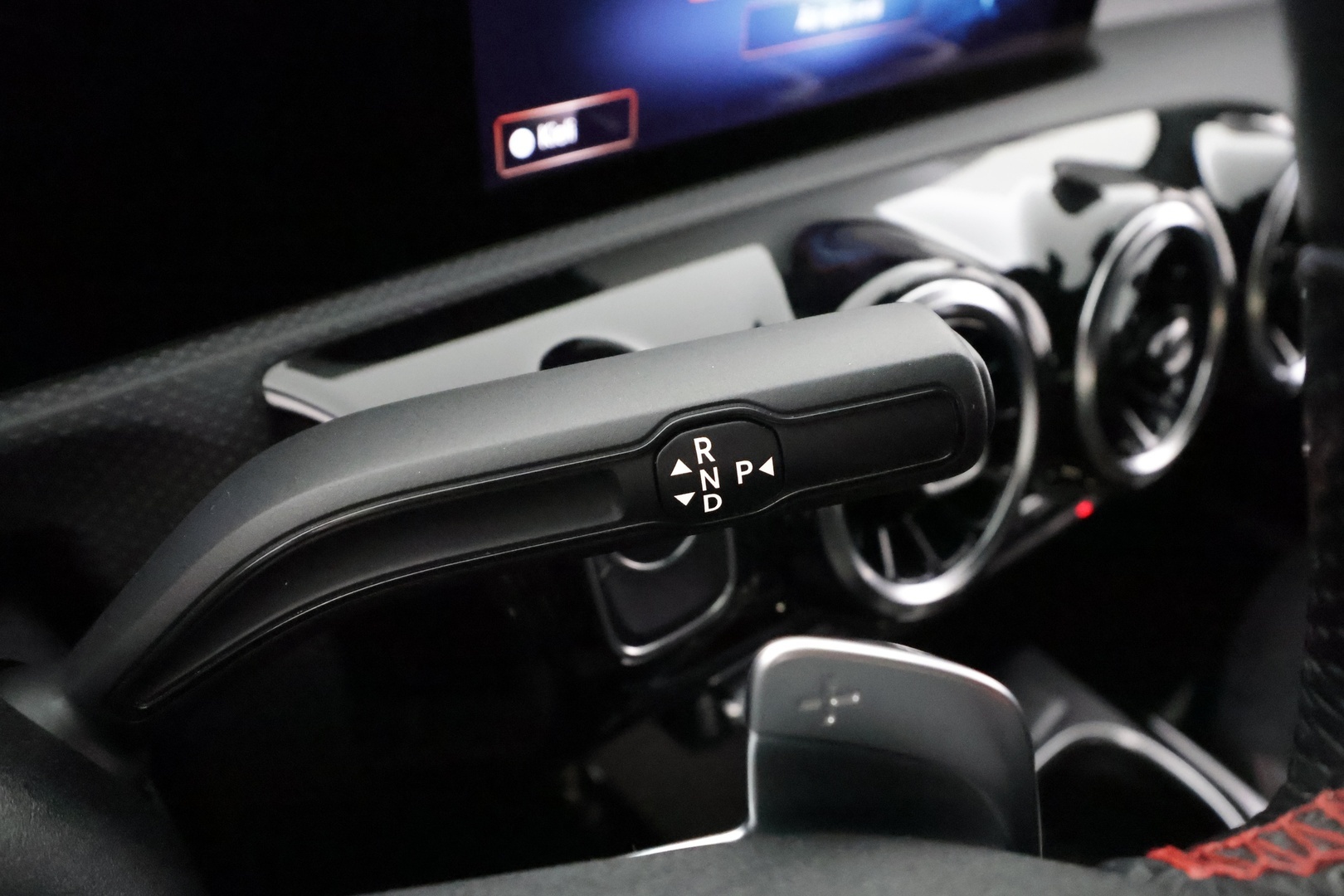 MERCEDES-BENZ CLA 2022