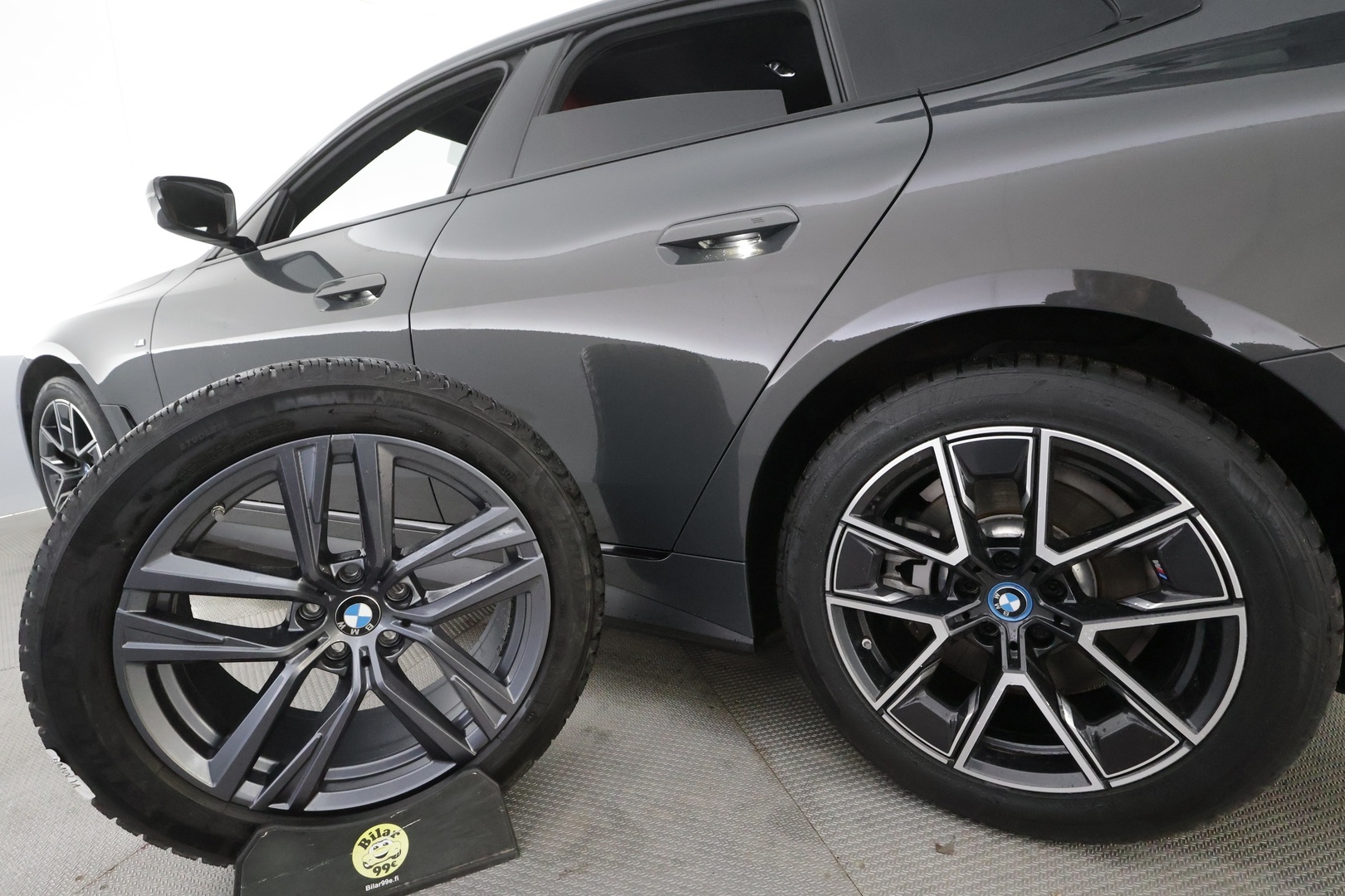 BMW i4 2023