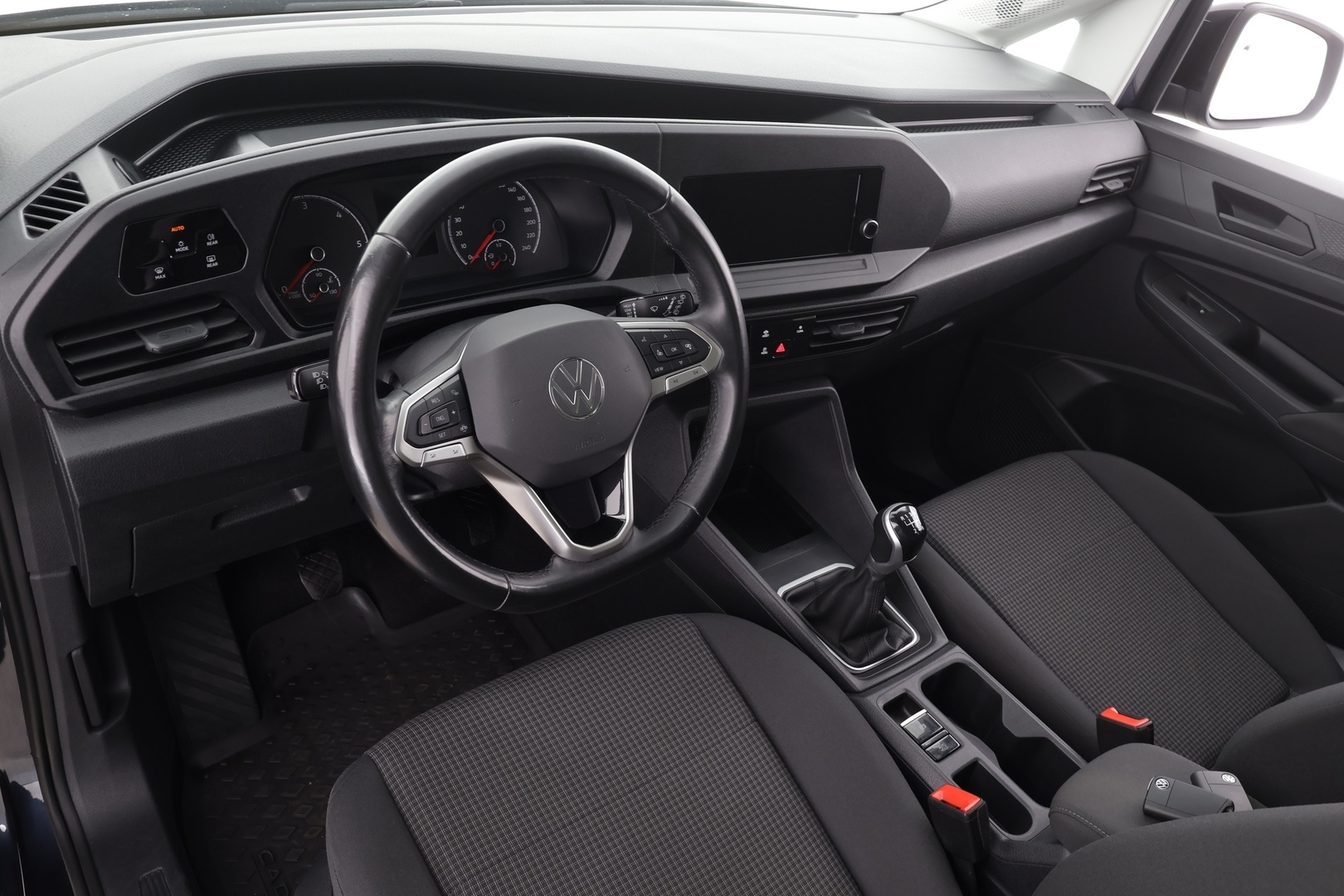 VOLKSWAGEN Caddy 2023