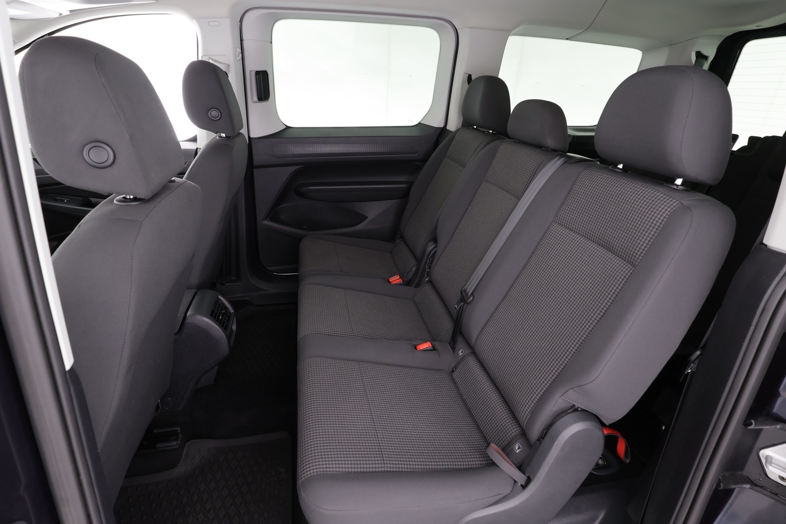 VOLKSWAGEN Caddy 2023