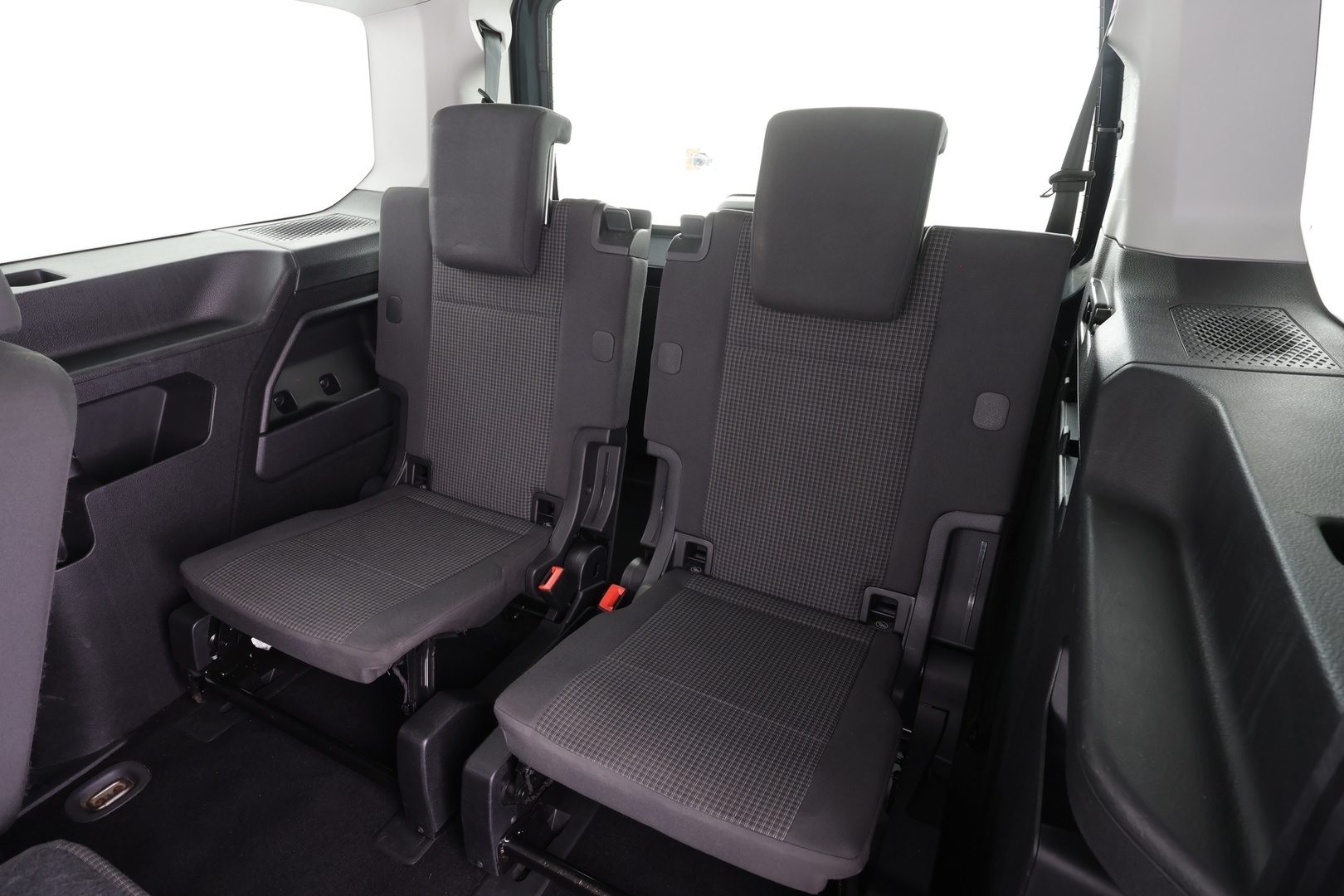 VOLKSWAGEN Caddy 2023