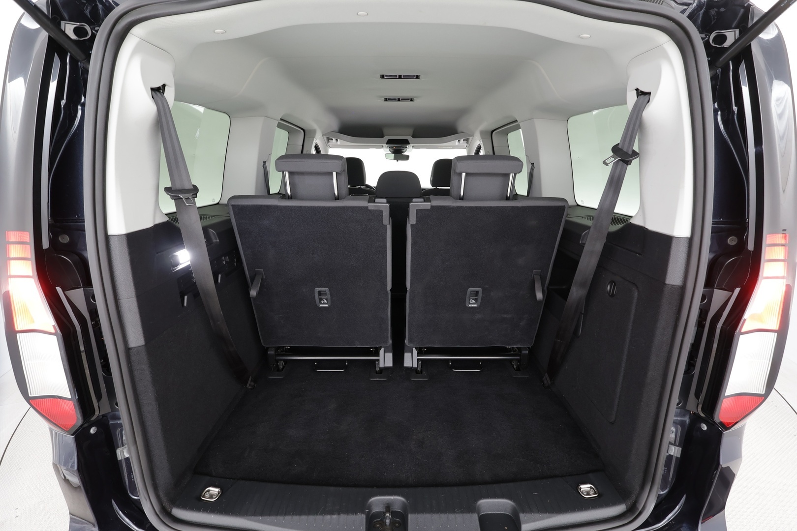 VOLKSWAGEN Caddy 2023