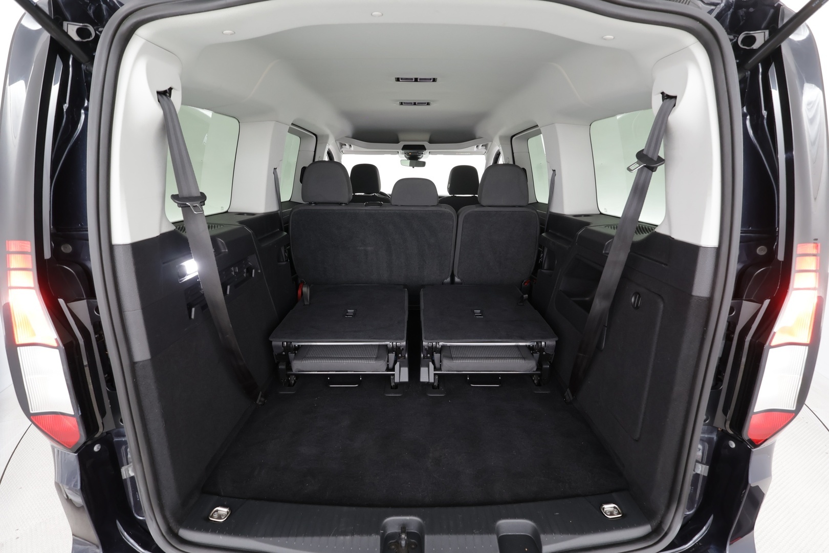 VOLKSWAGEN Caddy 2023