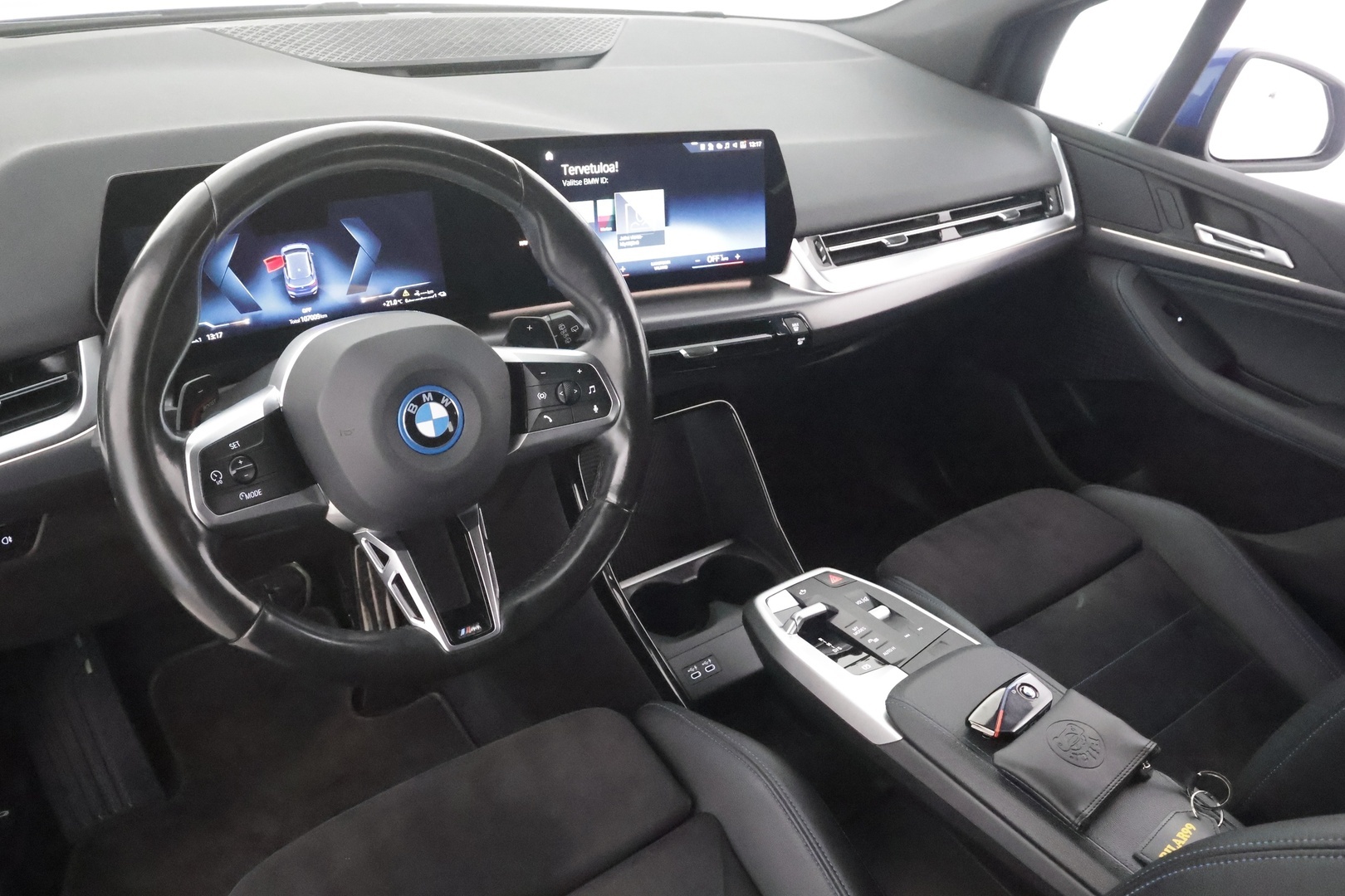 BMW 225 2023
