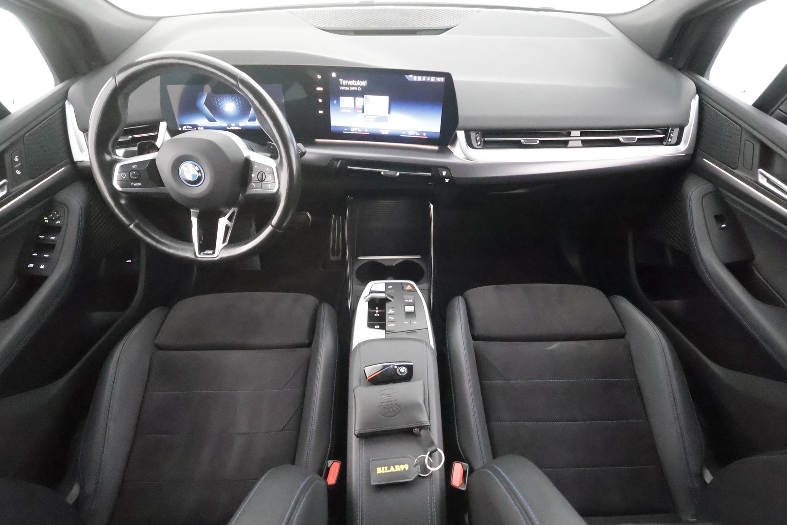 BMW 225 2023