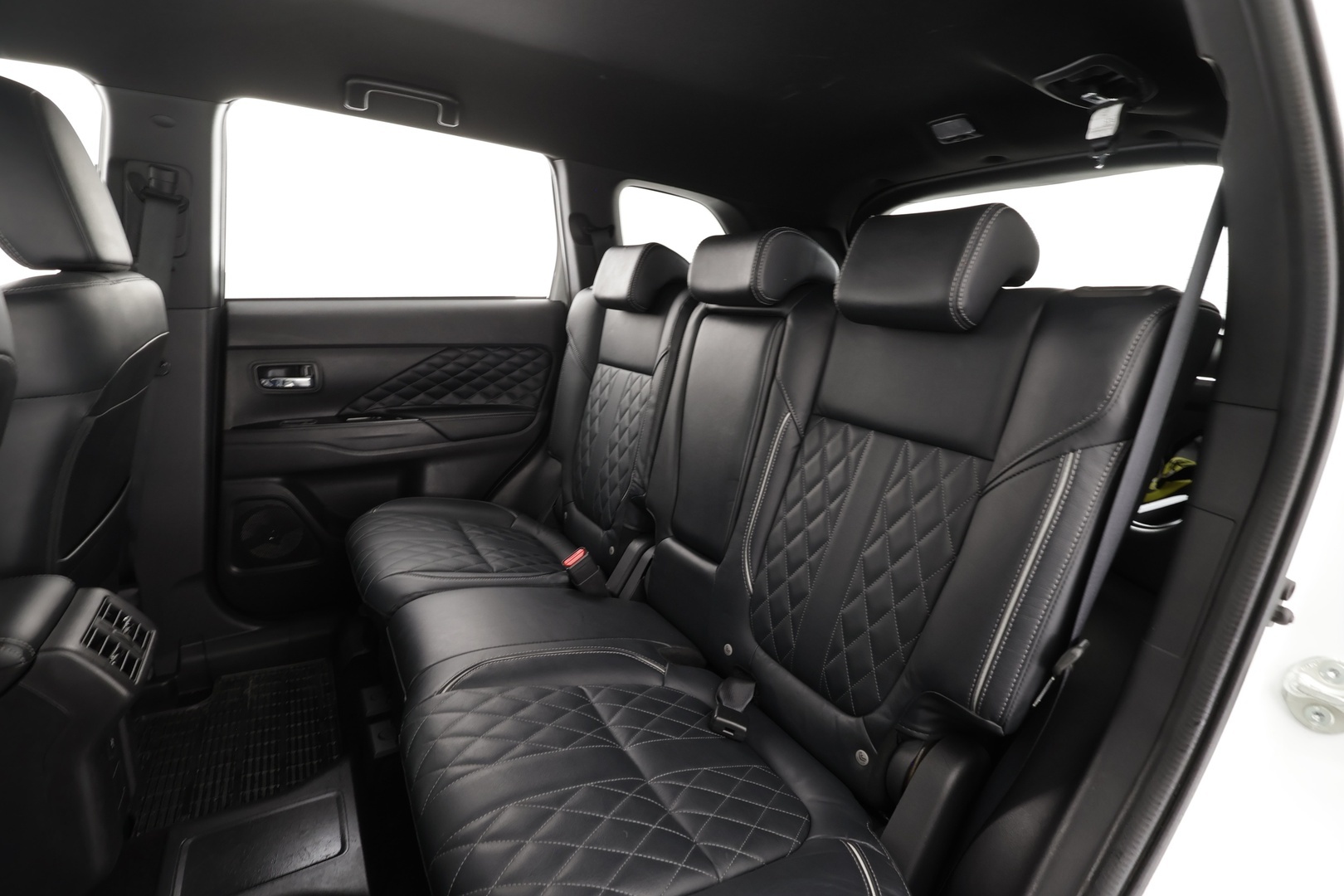 MITSUBISHI Outlander PHEV 2021