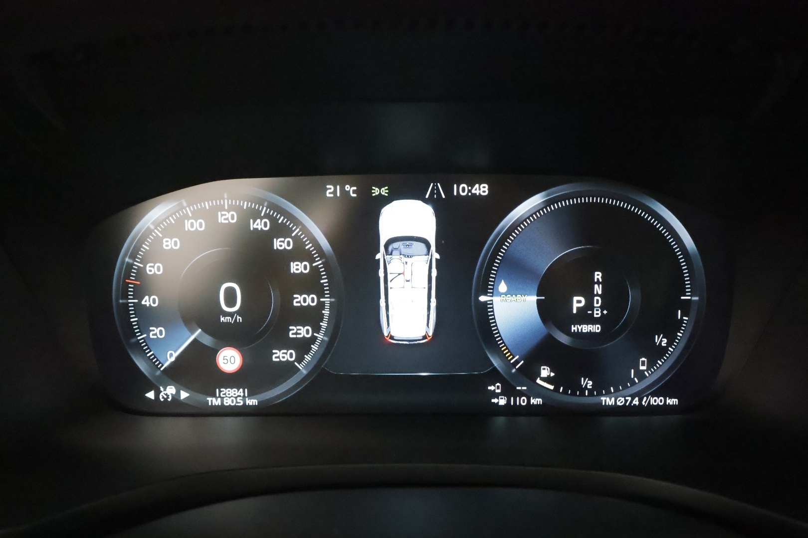 VOLVO V60 2021