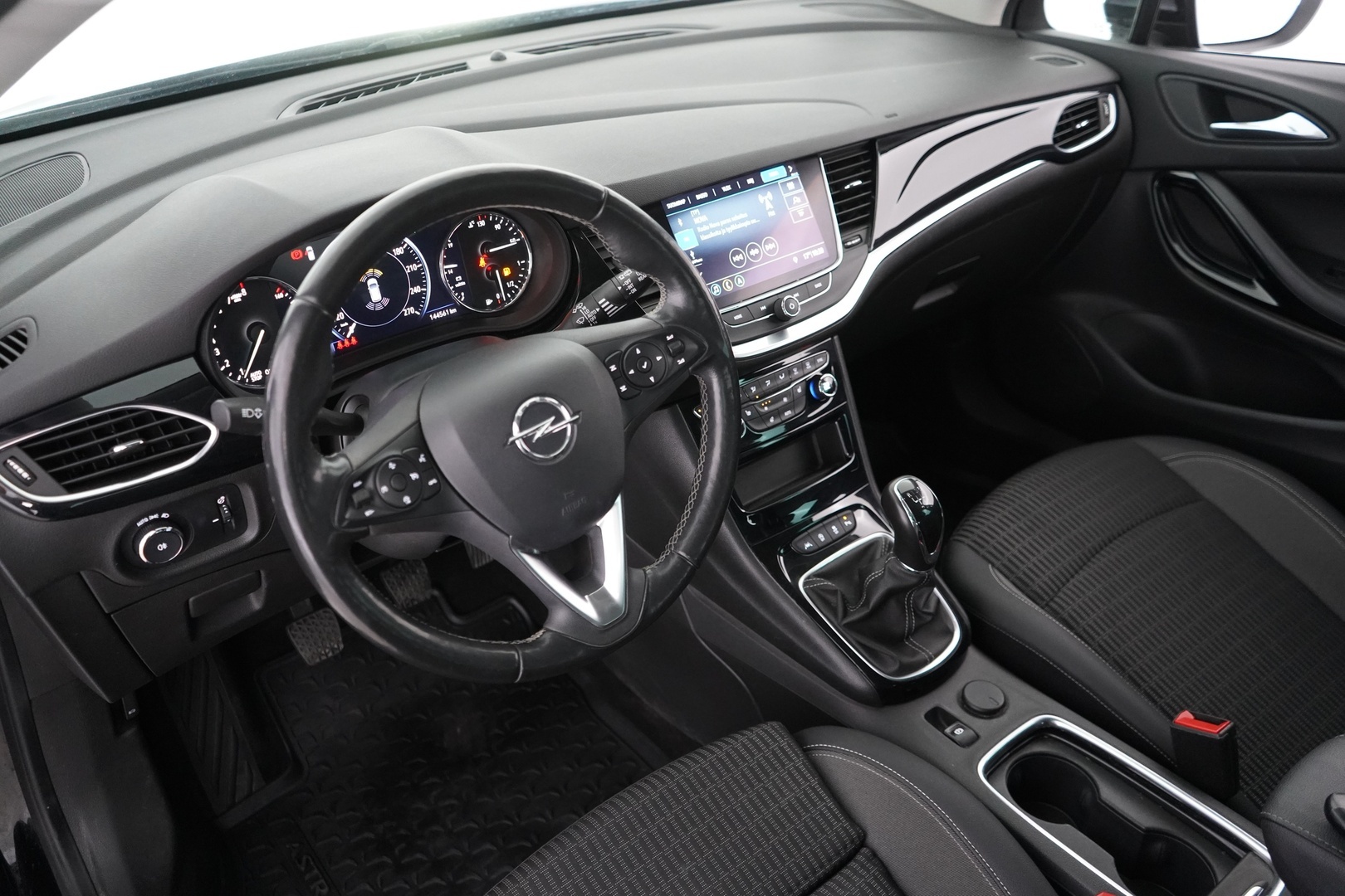 OPEL Astra 2021