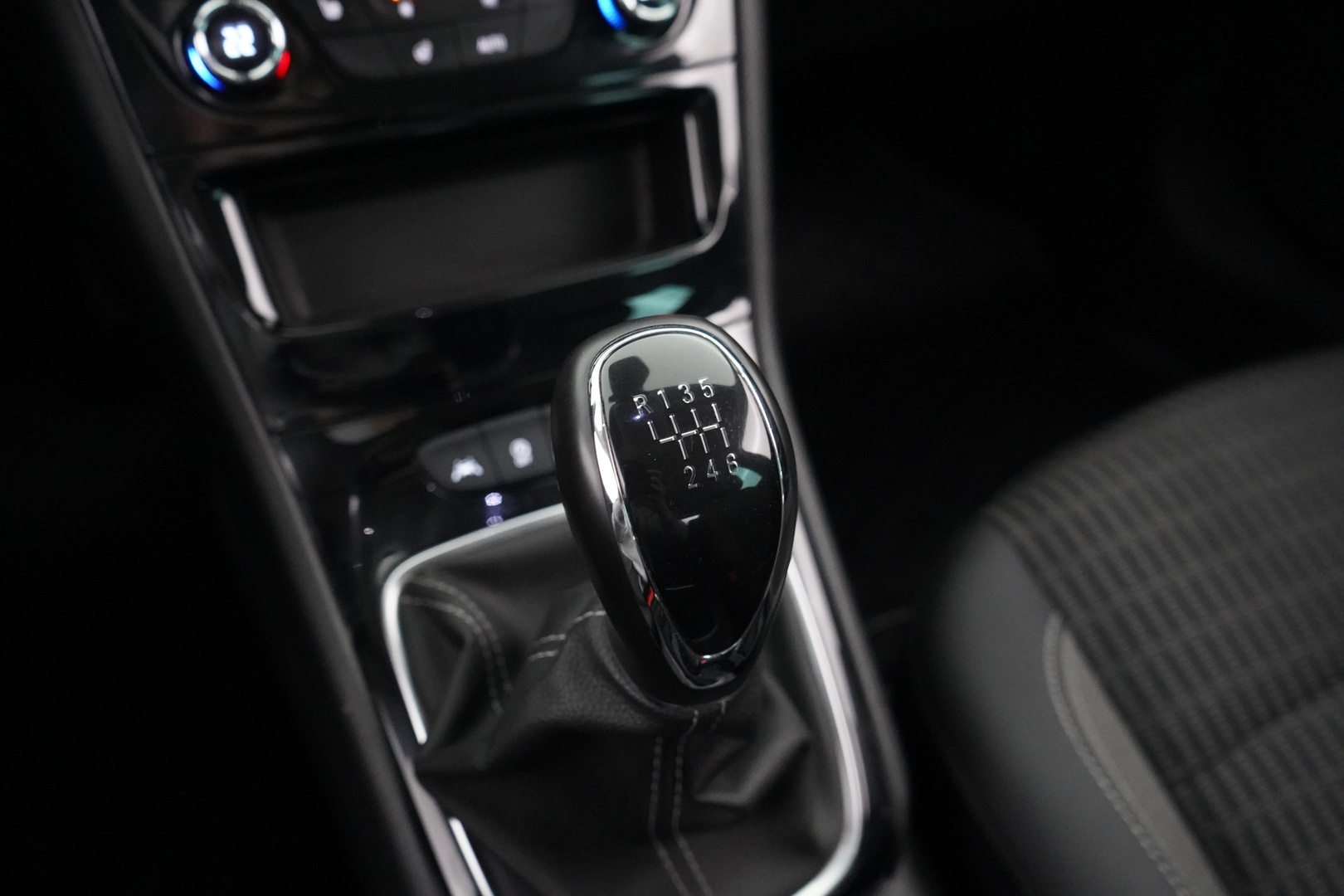 OPEL Astra 2021