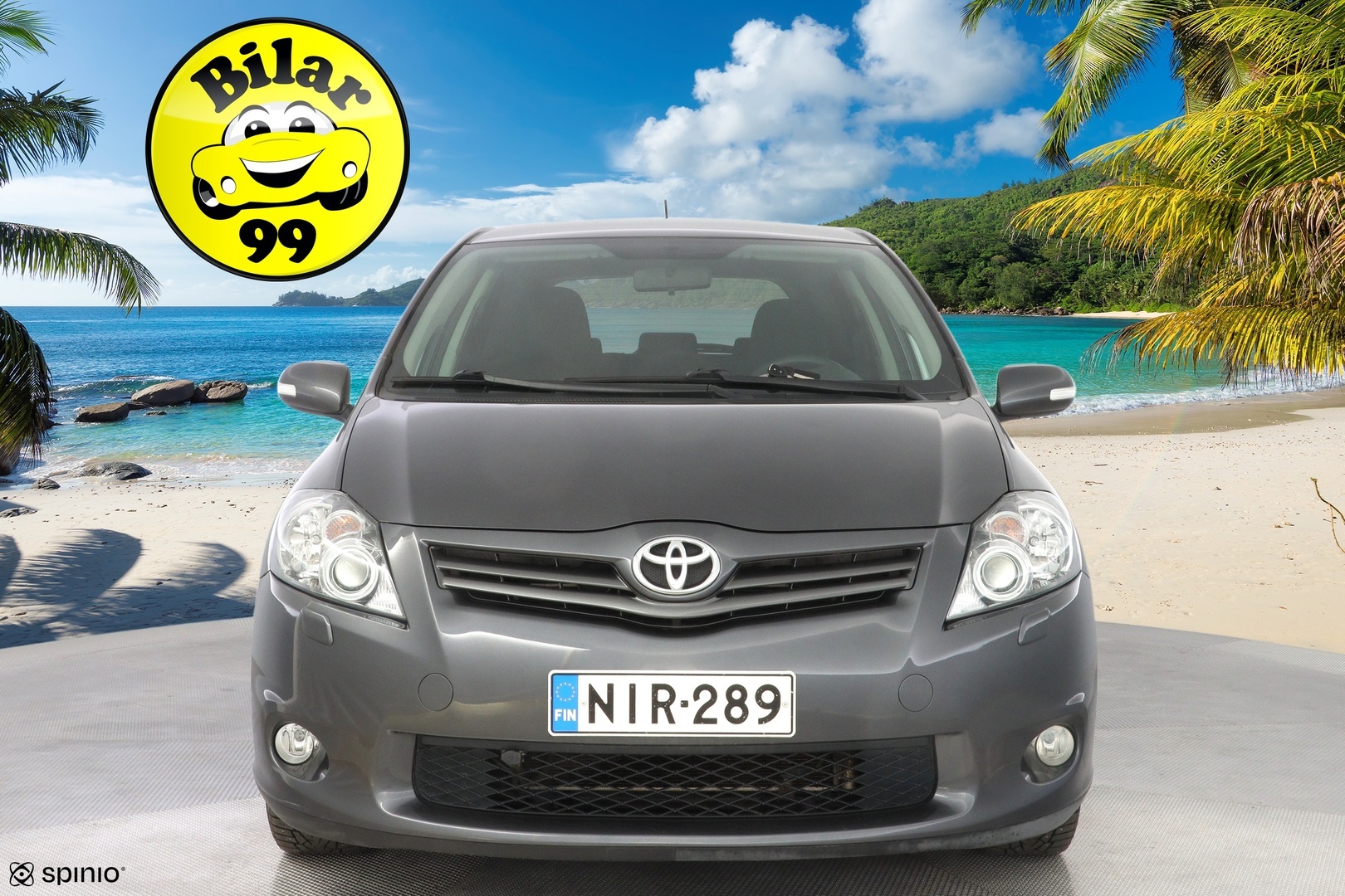 TOYOTA Auris 2012