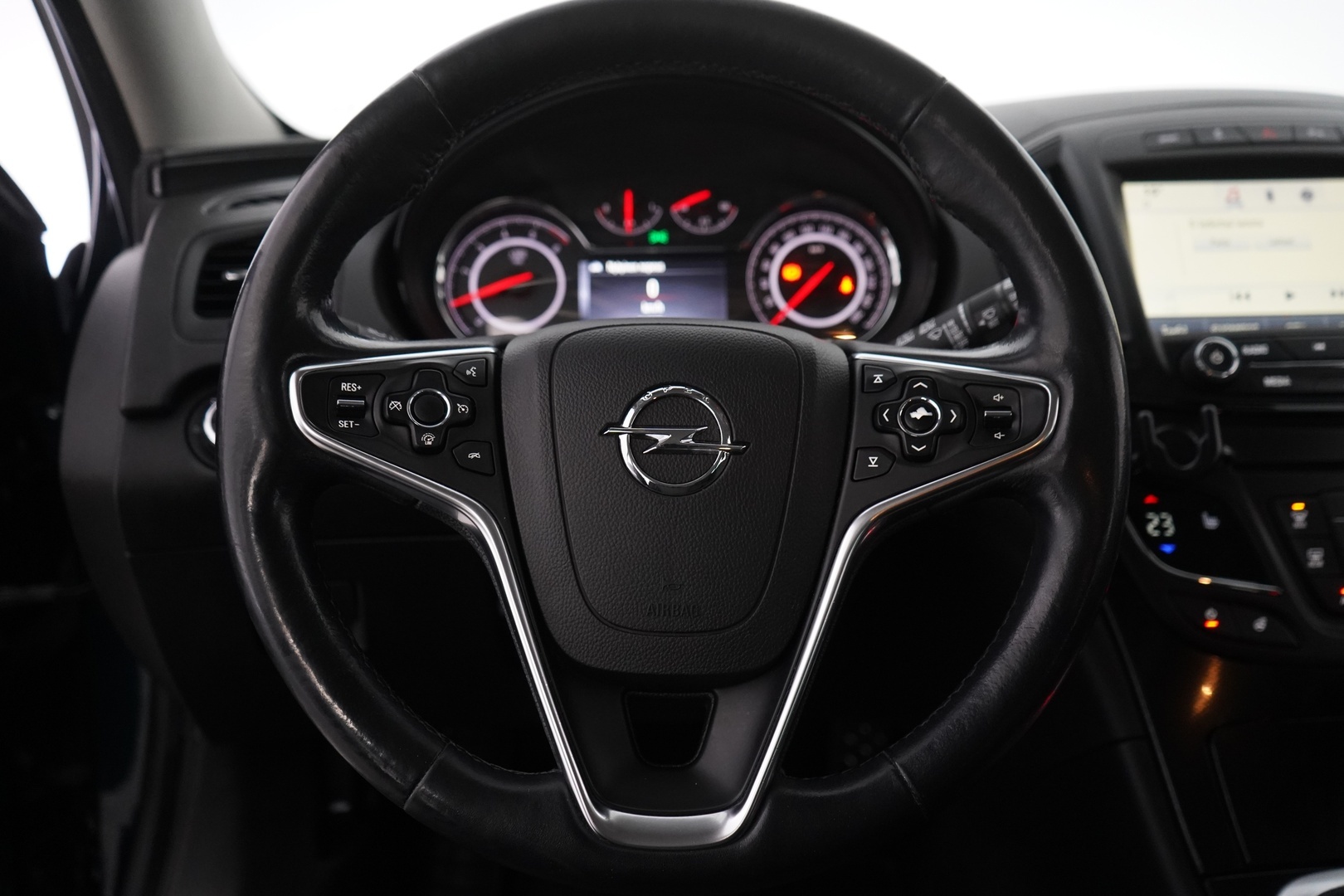 OPEL Insignia 2014