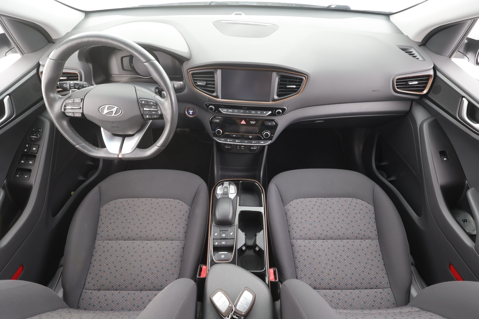 HYUNDAI IONIQ electric 2019