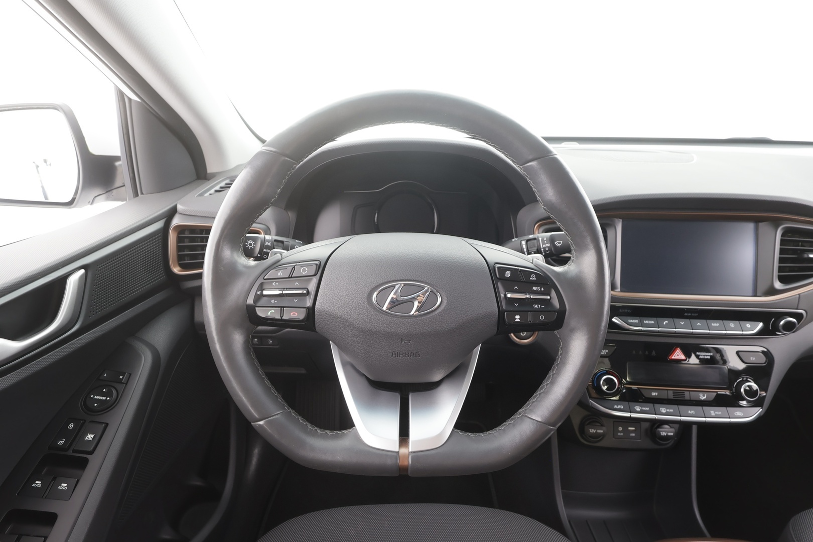 HYUNDAI IONIQ electric 2019