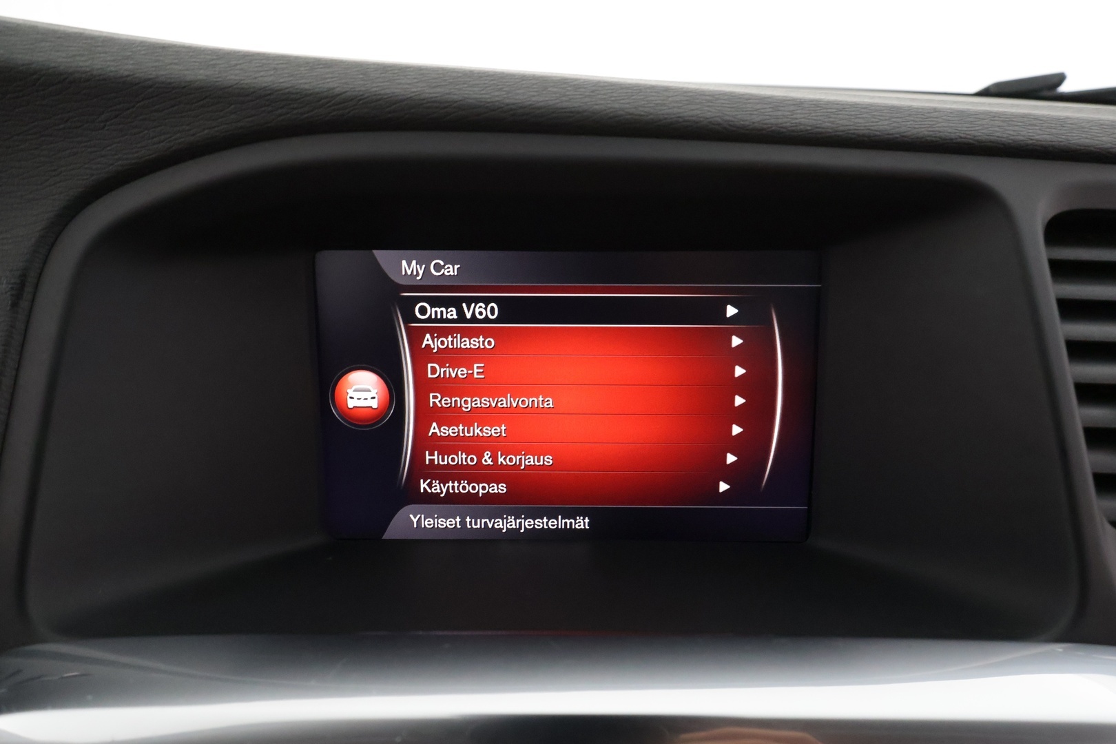 VOLVO V60 Cross Country 2018