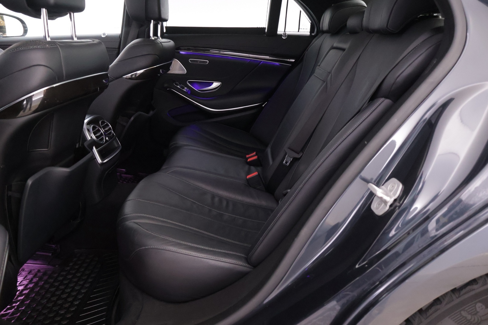 MERCEDES-BENZ S 2015